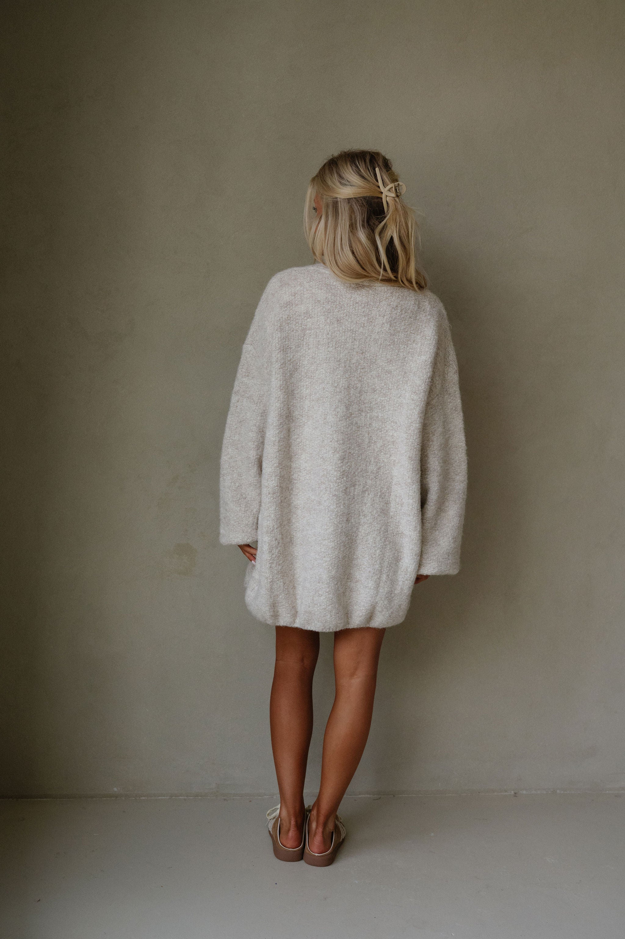 Oversized Brushed Sweater Cardigan-Oatmeal