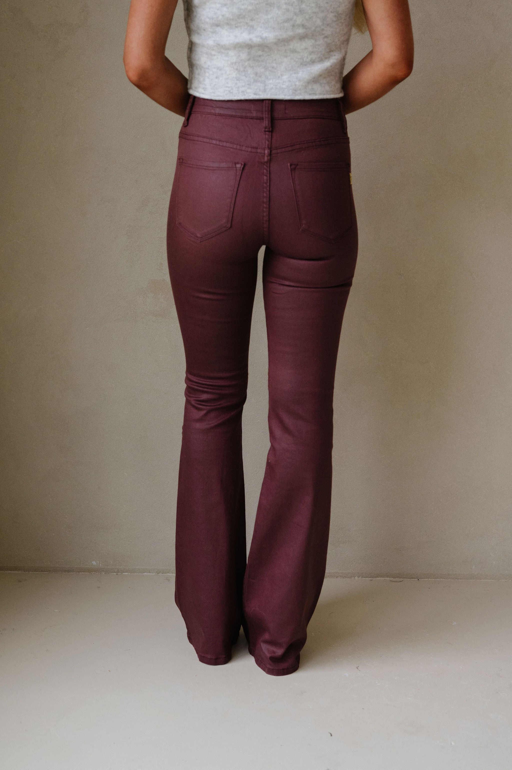 Liam Coated Jeans-Burgundy