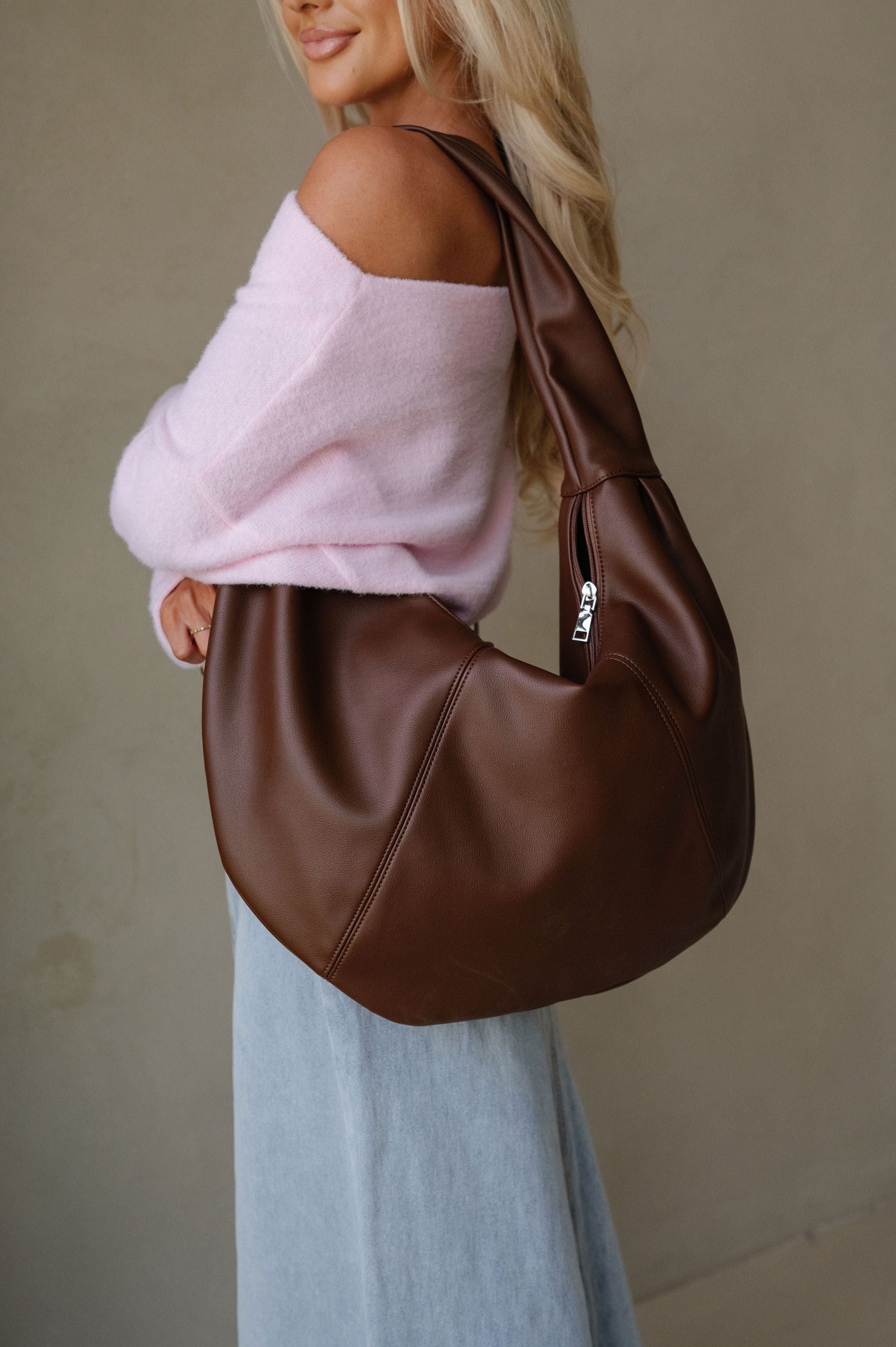 Chic Faux Leather Tote-Brown