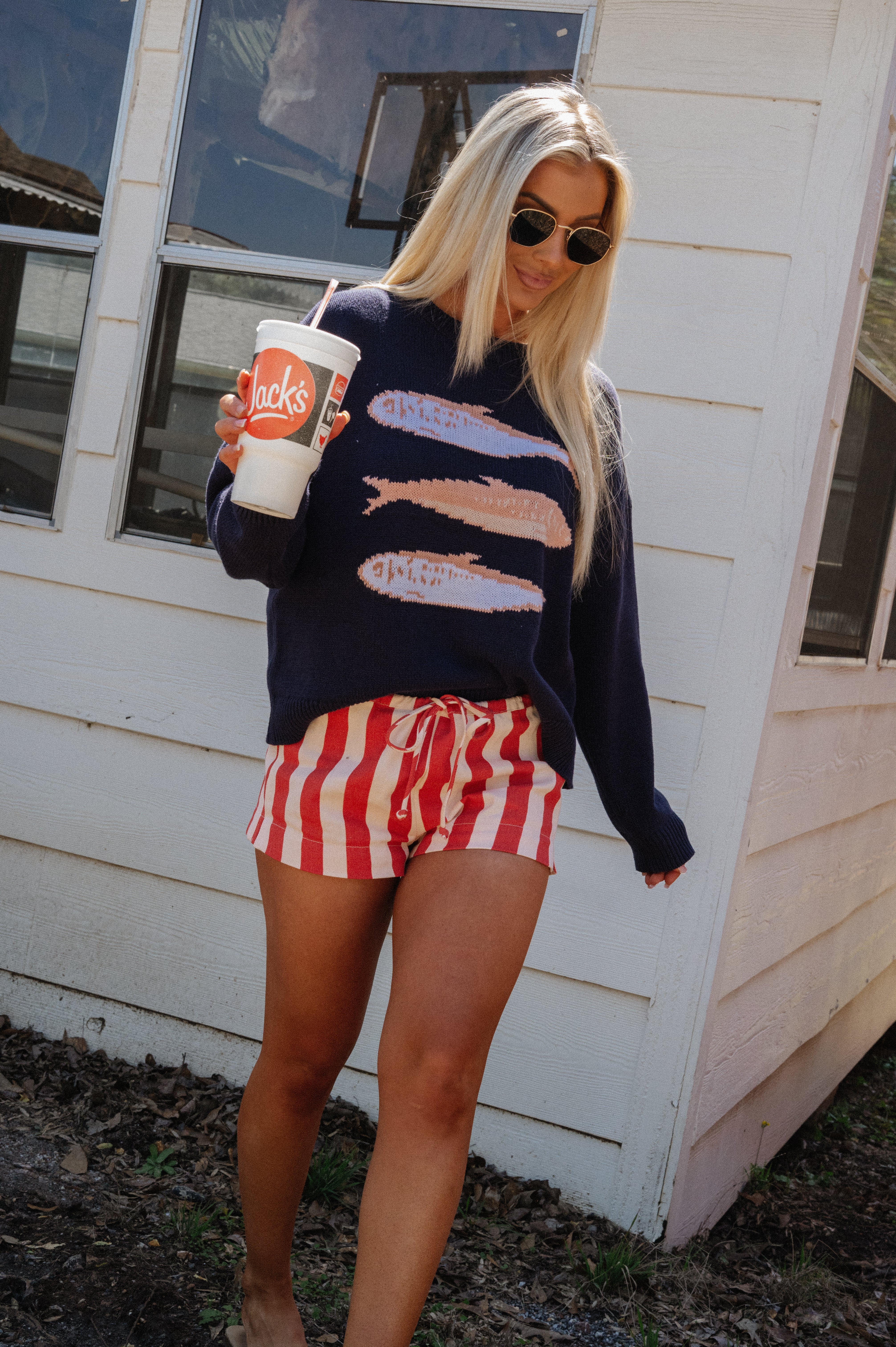 Round Neck Sardine Sweater-Navy