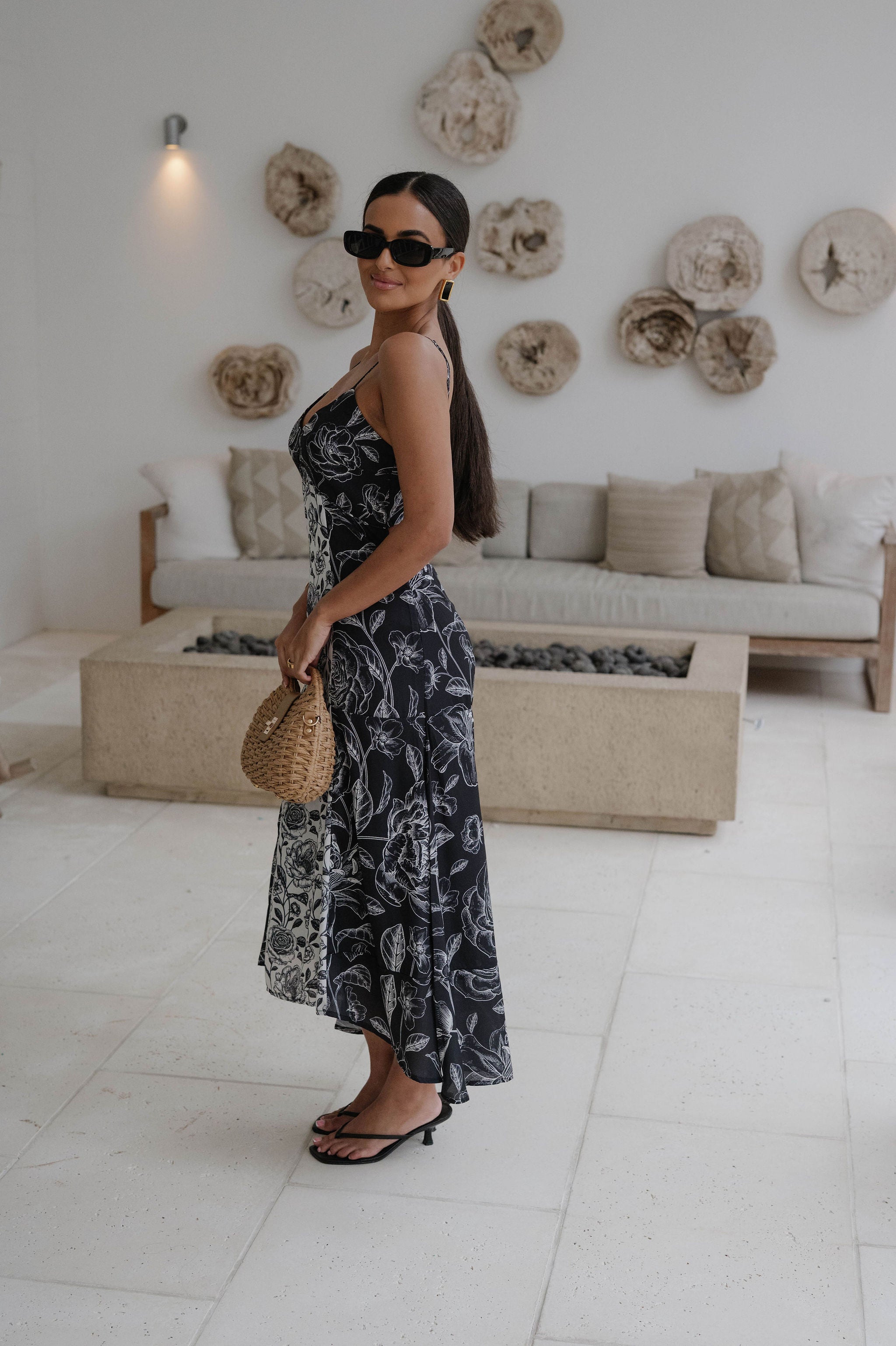 Zayne Midi Dress-Black