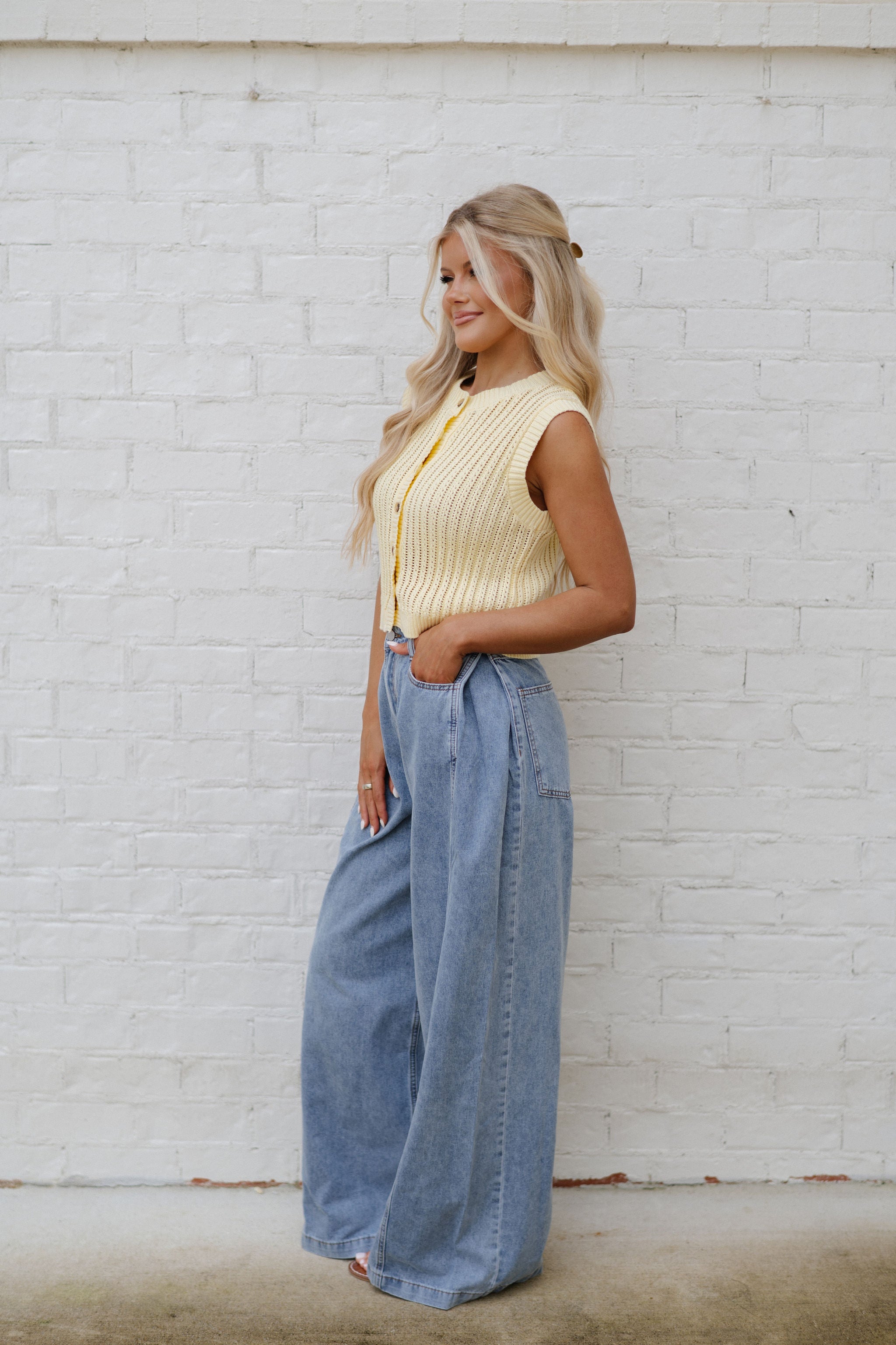 Pleated Wide Leg Jean