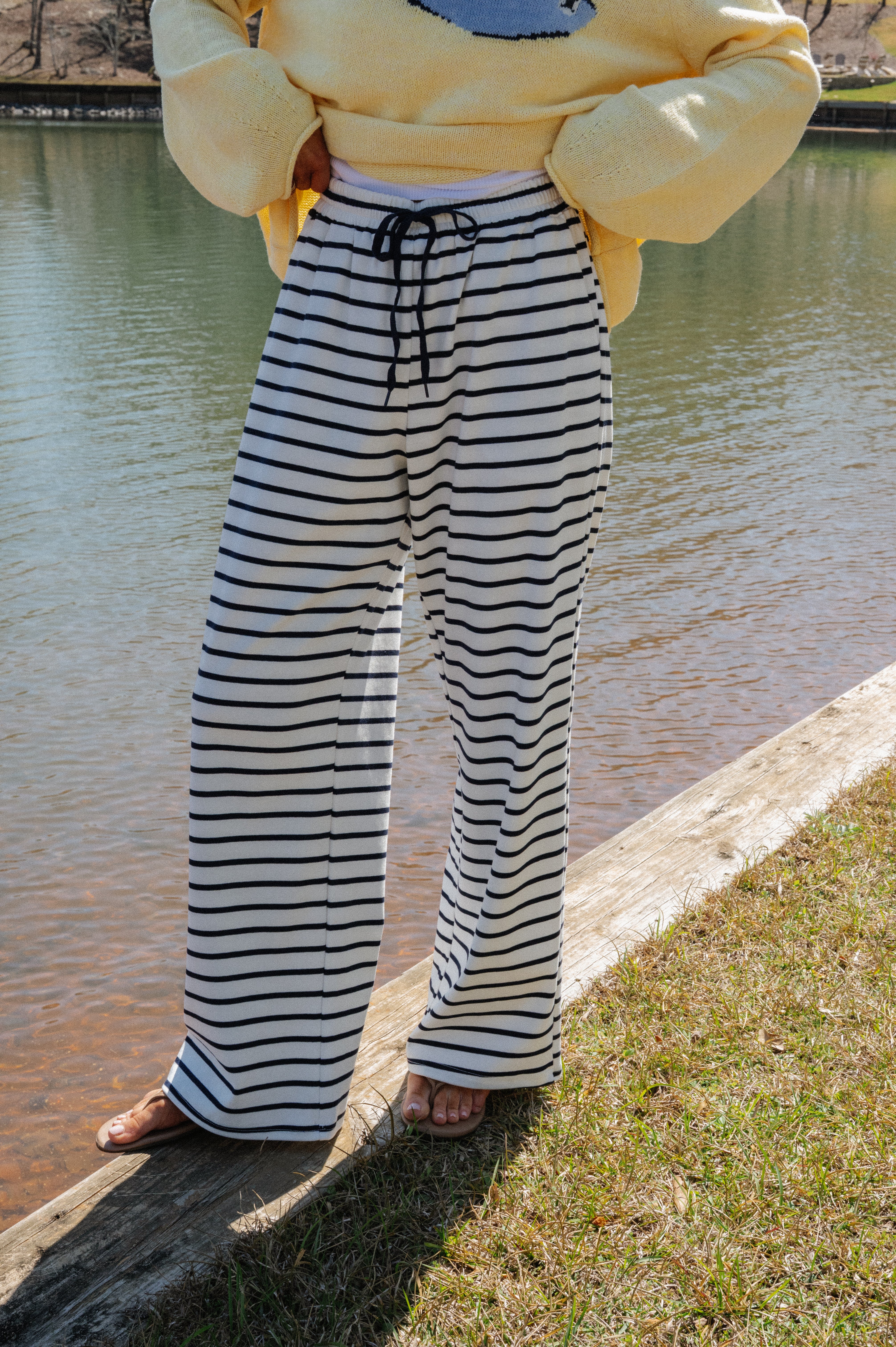 Colleen Striped Pants-White/Navy