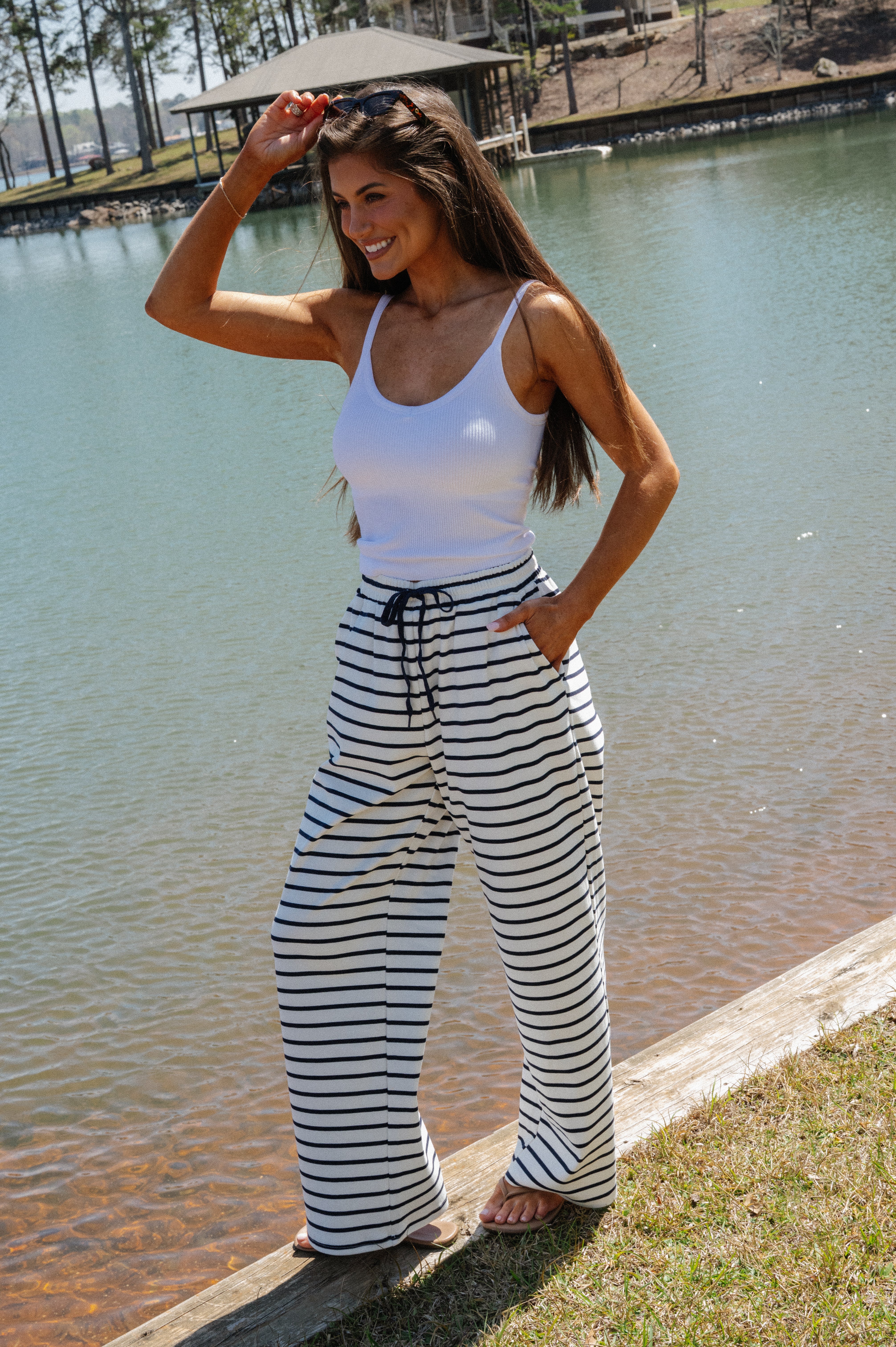 Ribbed Padded Tank Top-White