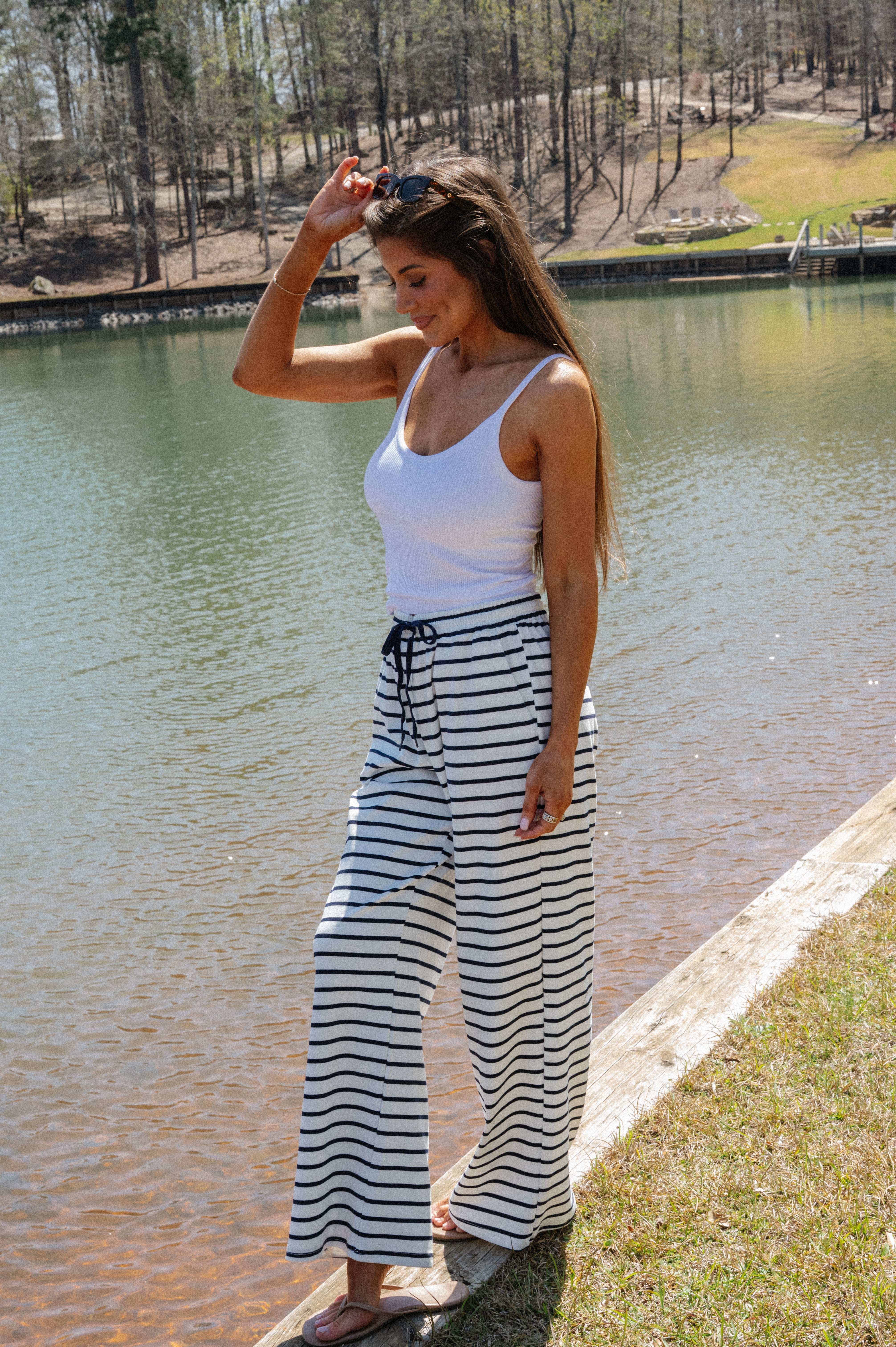 Ribbed Padded Tank Top-White