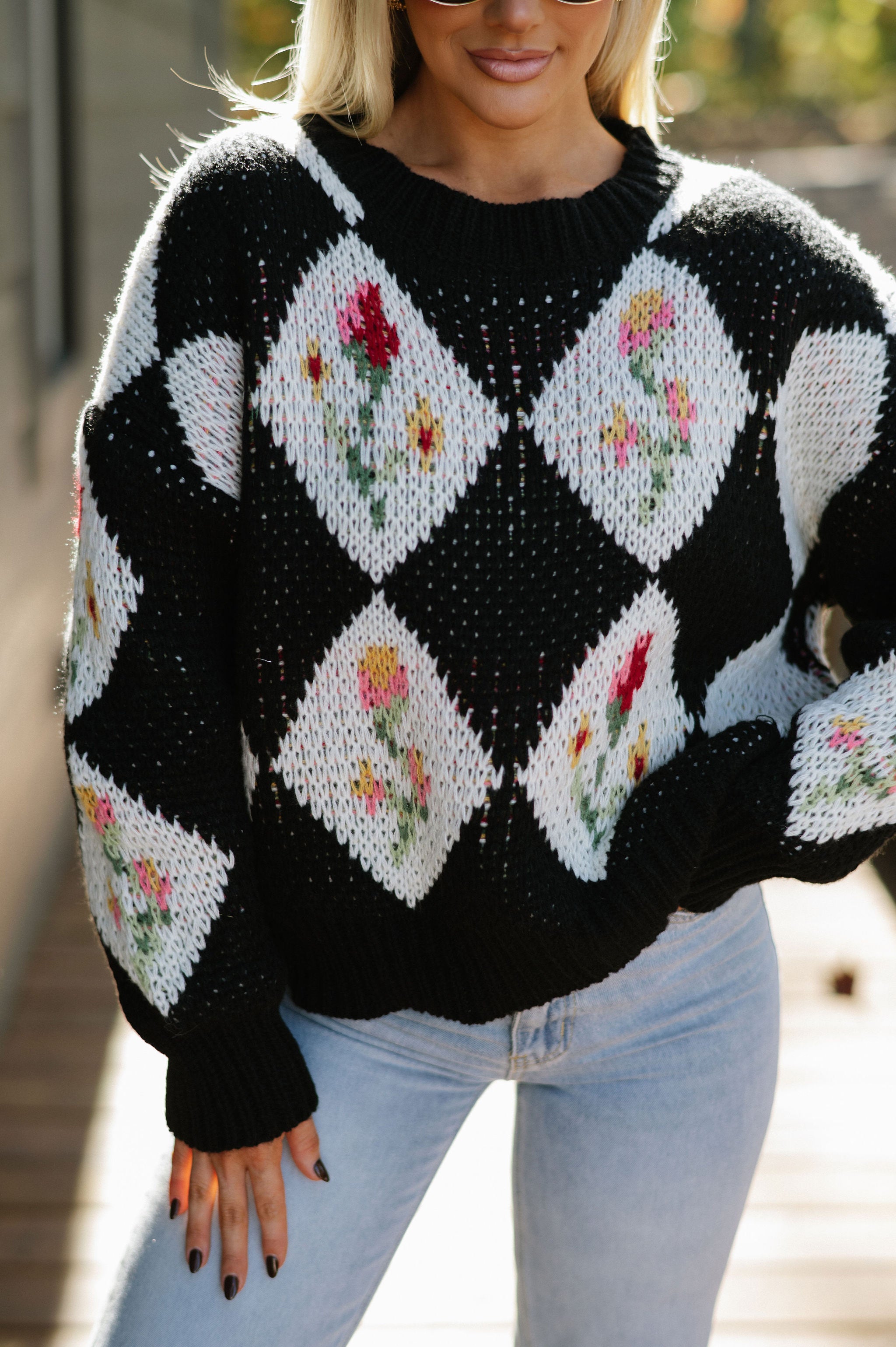 Doorbuster! Vintage Flower & Diamond Sweater-Black