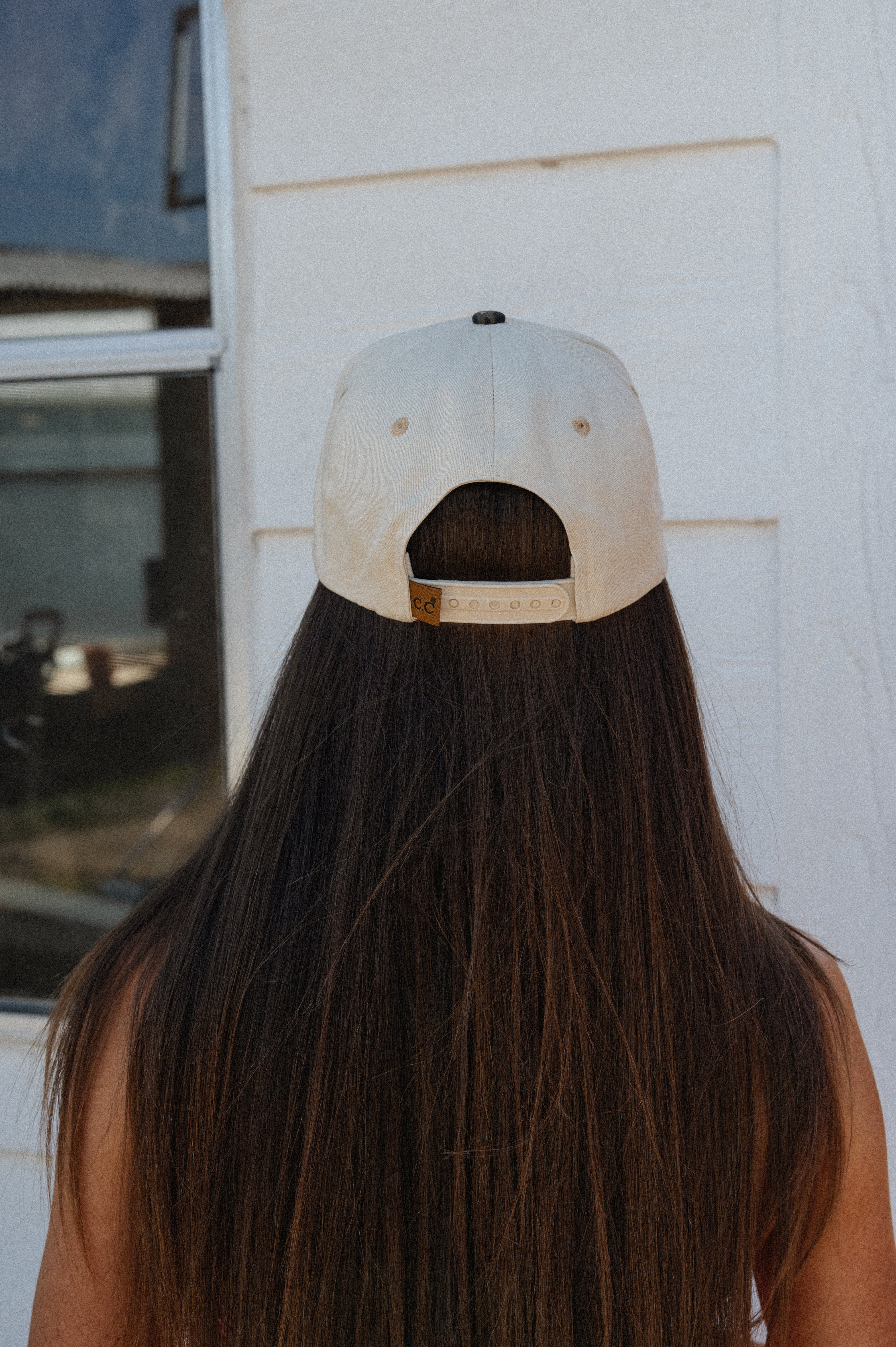 "PRAY BIG Y'ALL" Trucker Hat- Leopard