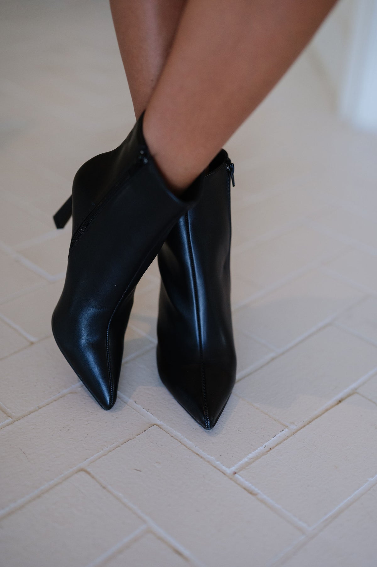 Unity Ankle Boots-Black