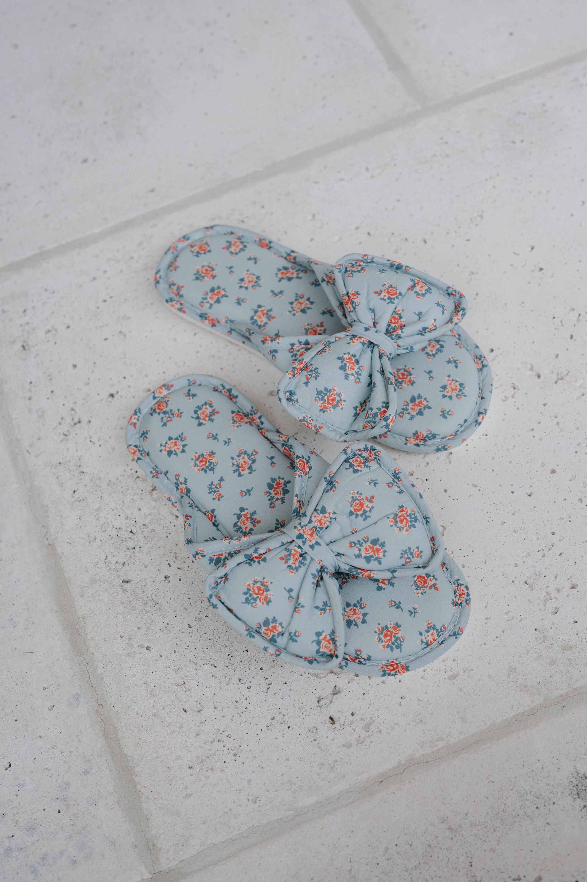 Floral Printed Slippers-Blue