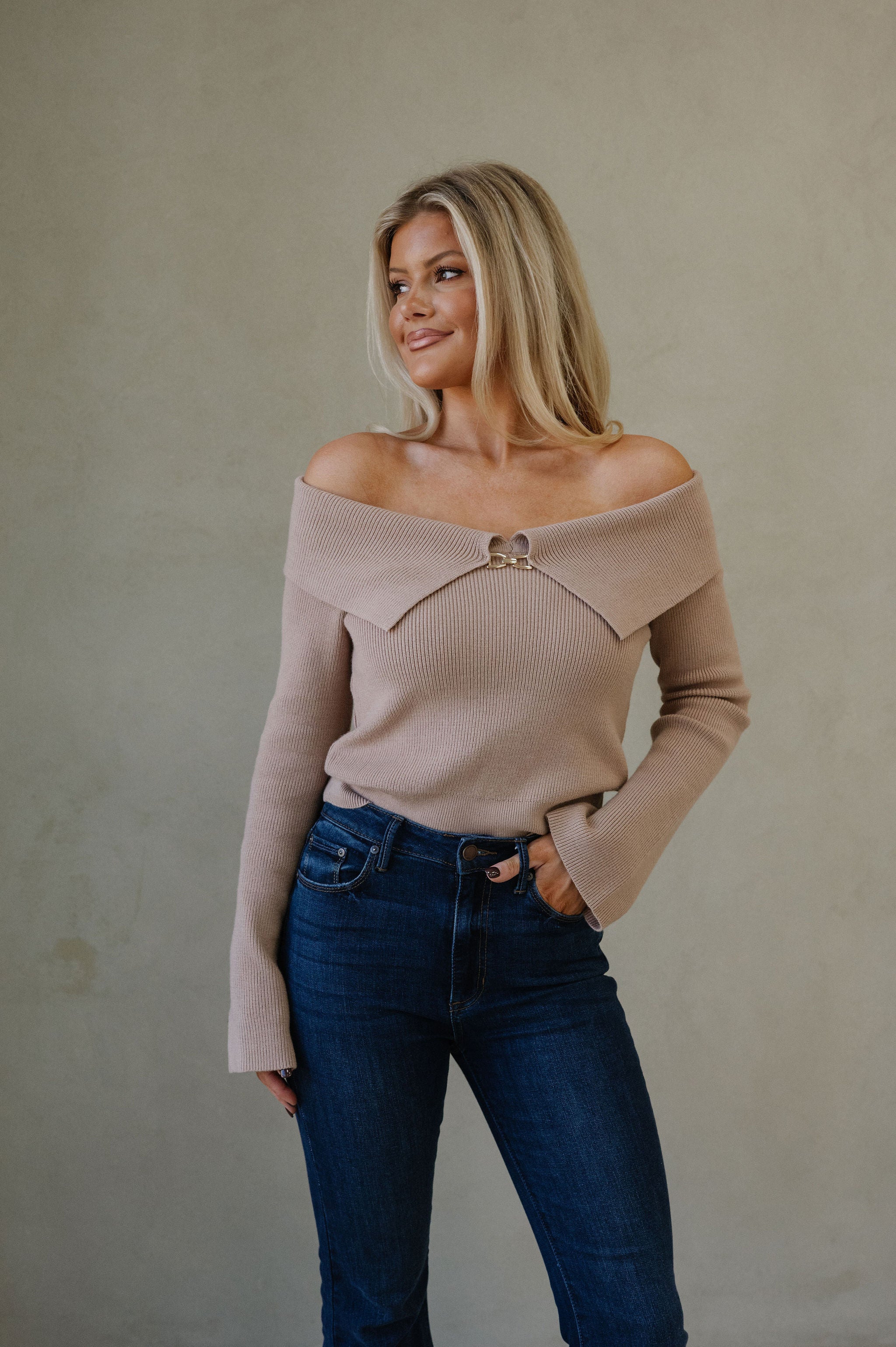Mia OTS Cropped Sweater-Taupe