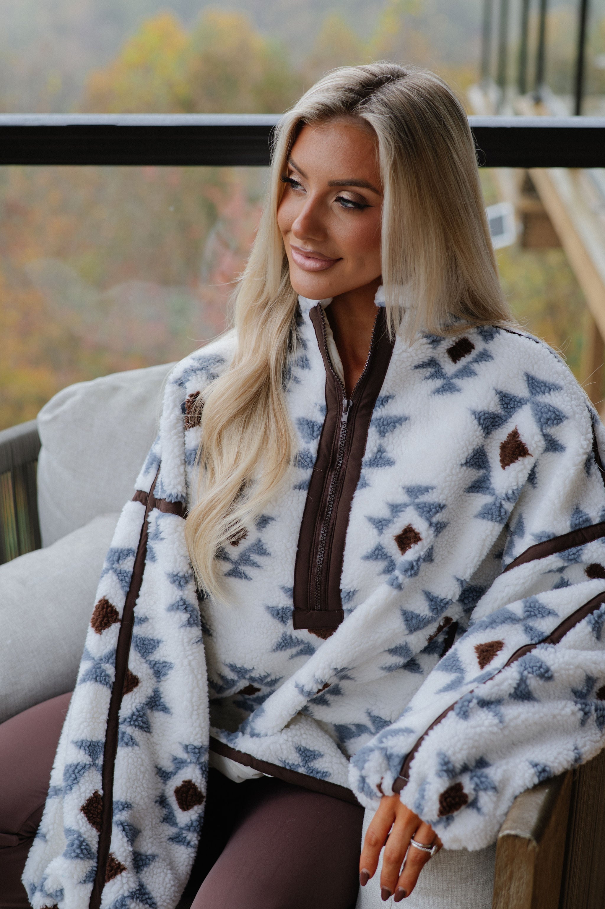 Geometric Sherpa Pullover-Cream