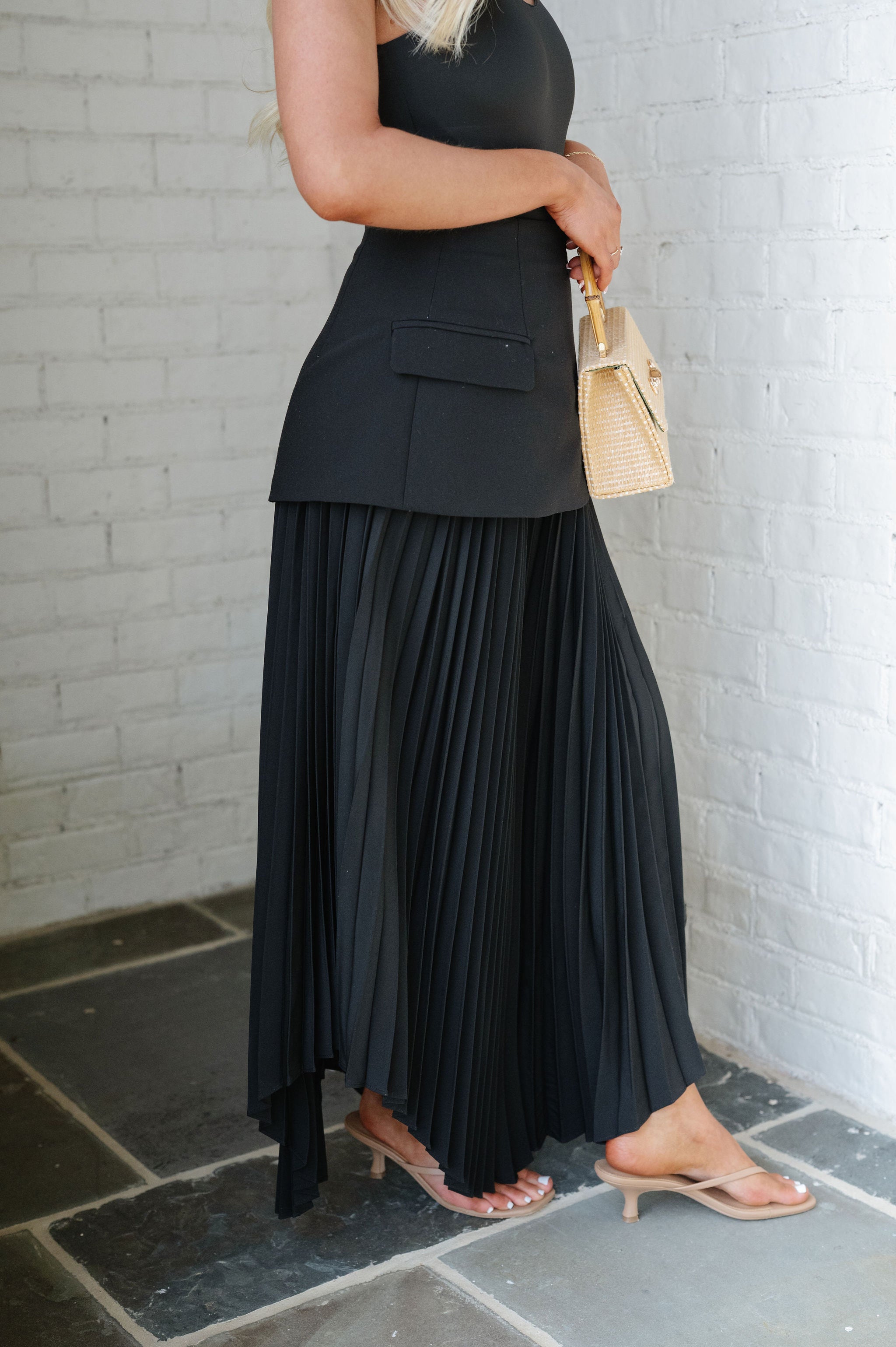 Lanny Pleated Skirt-Black