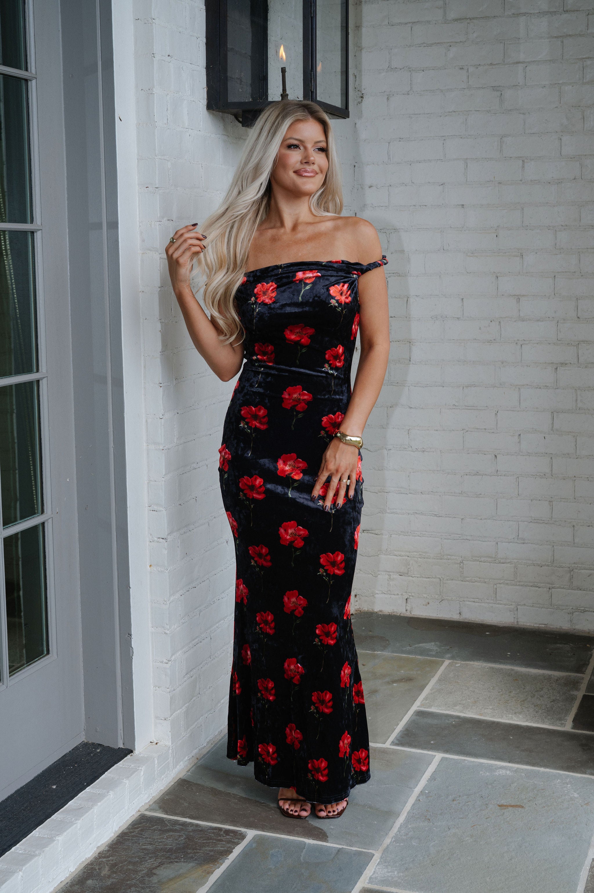 Janna Twist Maxi Dress-Black/Red