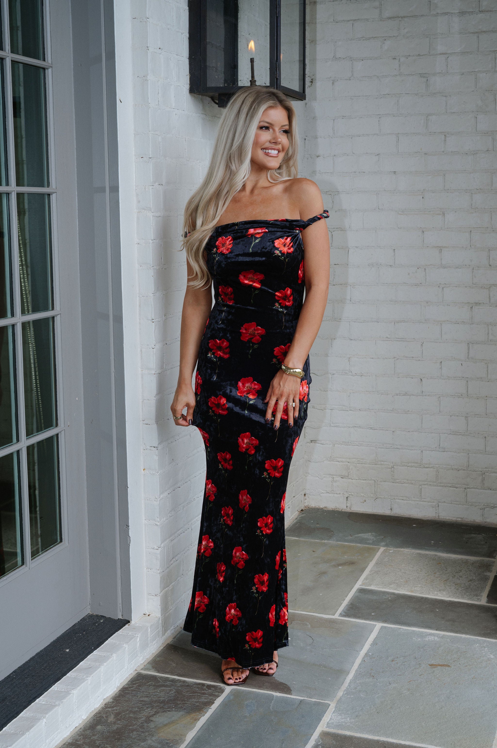Janna Twist Maxi Dress-Black/Red