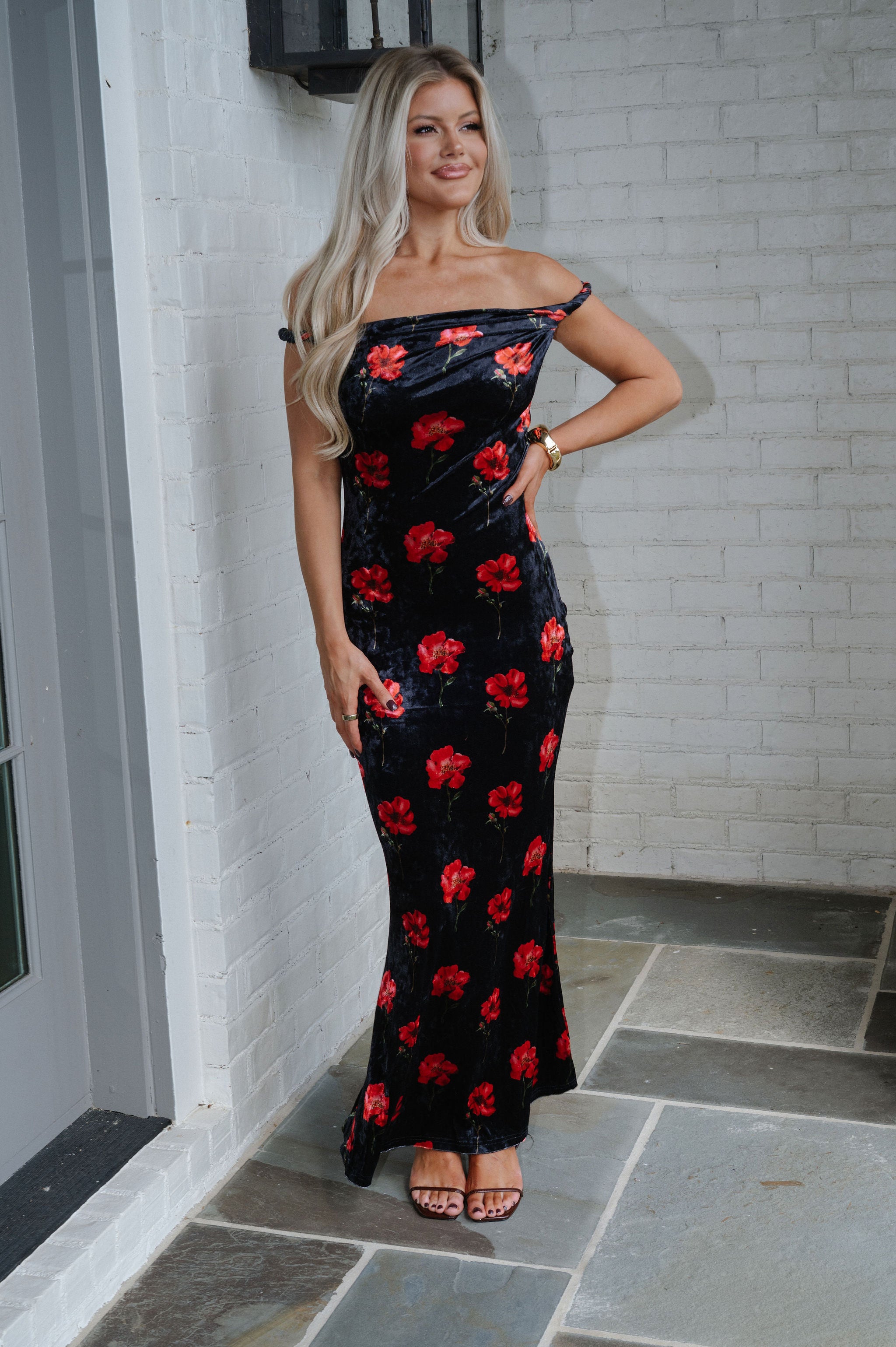 Janna Twist Maxi Dress-Black/Red