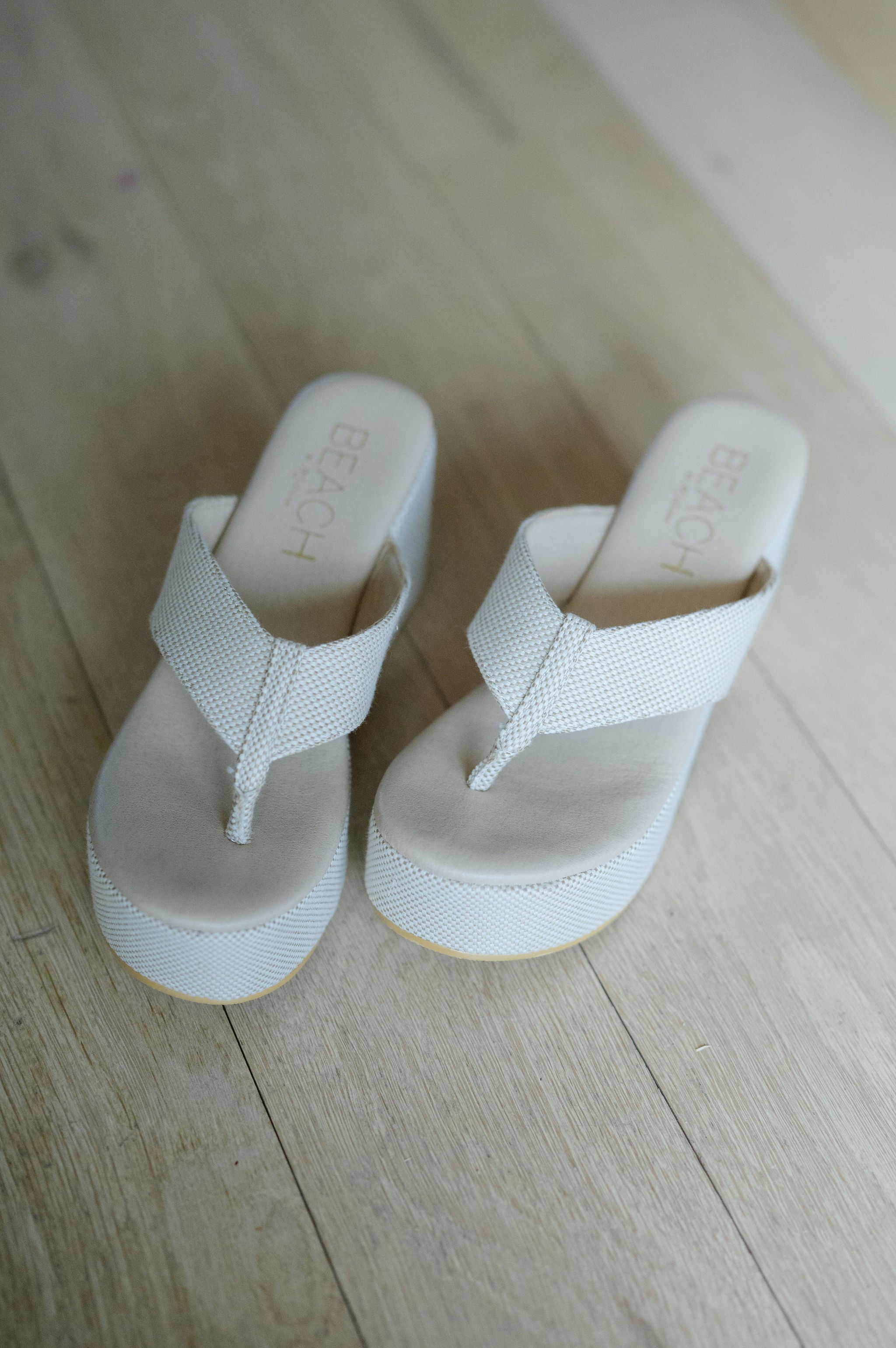 Bonnie Wedge-Natural