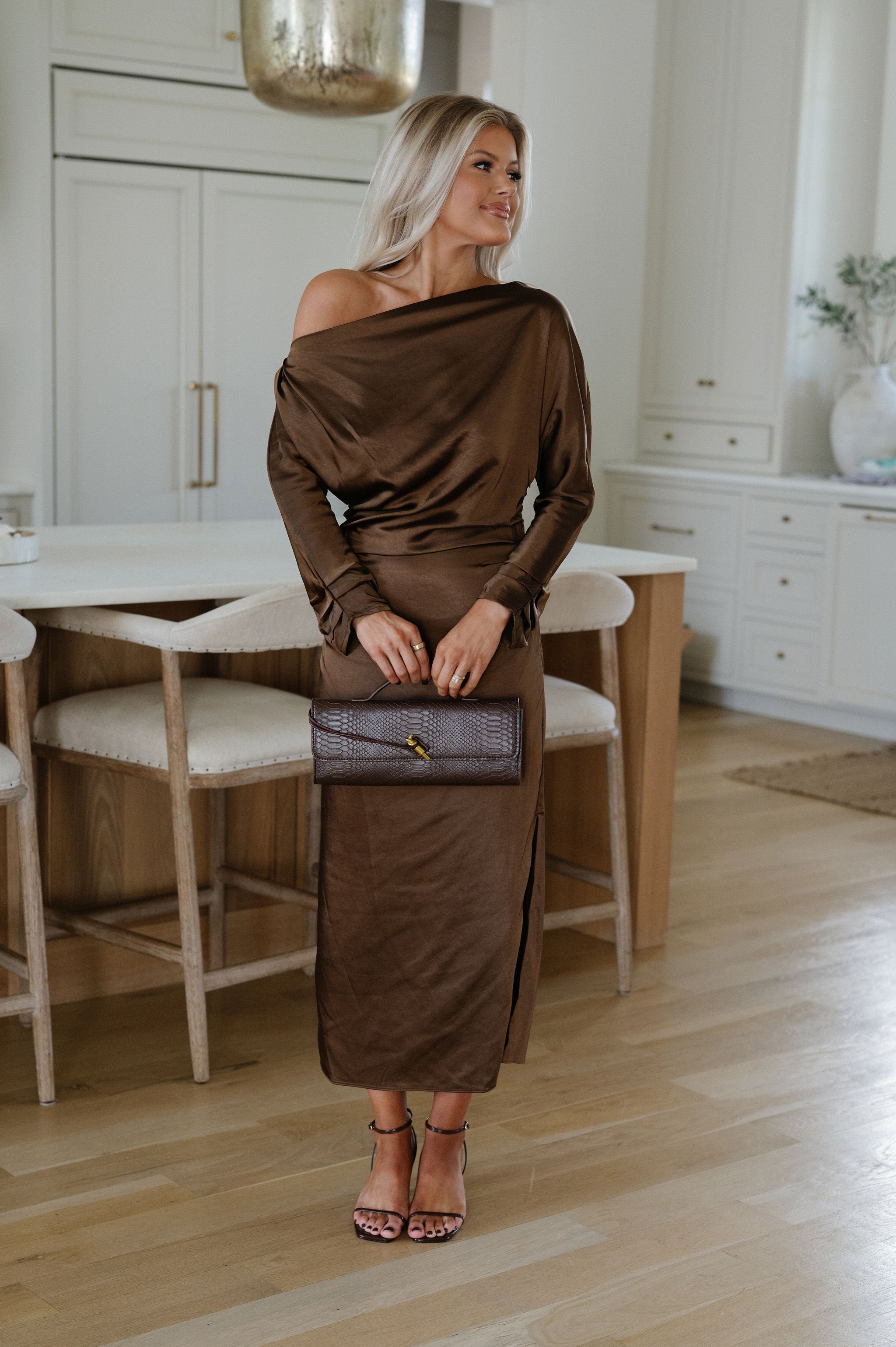 Minnie Scrunch Waist Dress-Espresso