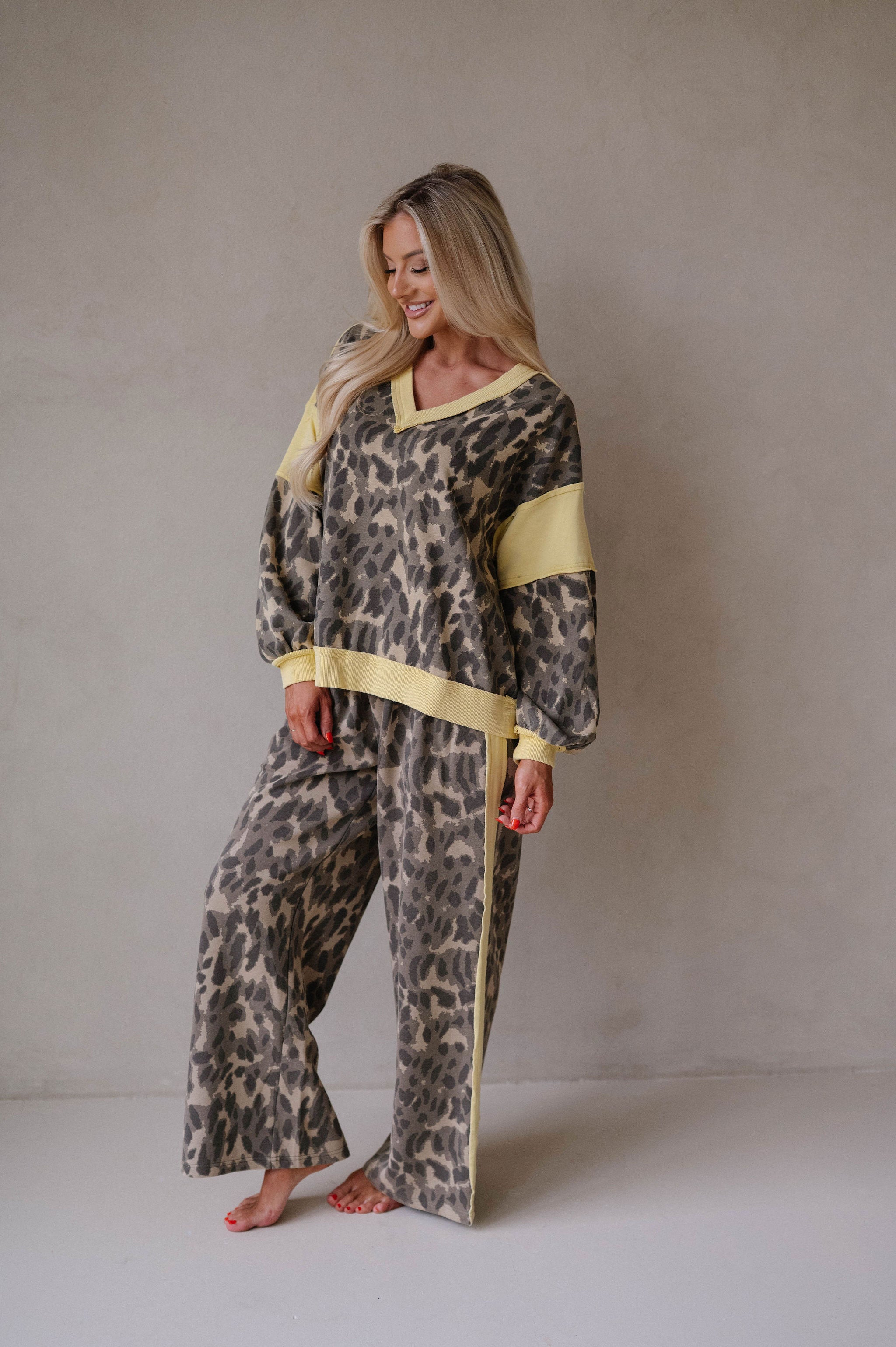 Cheetah Print Wide Leg Sweatpants-Dark Olive/Honey