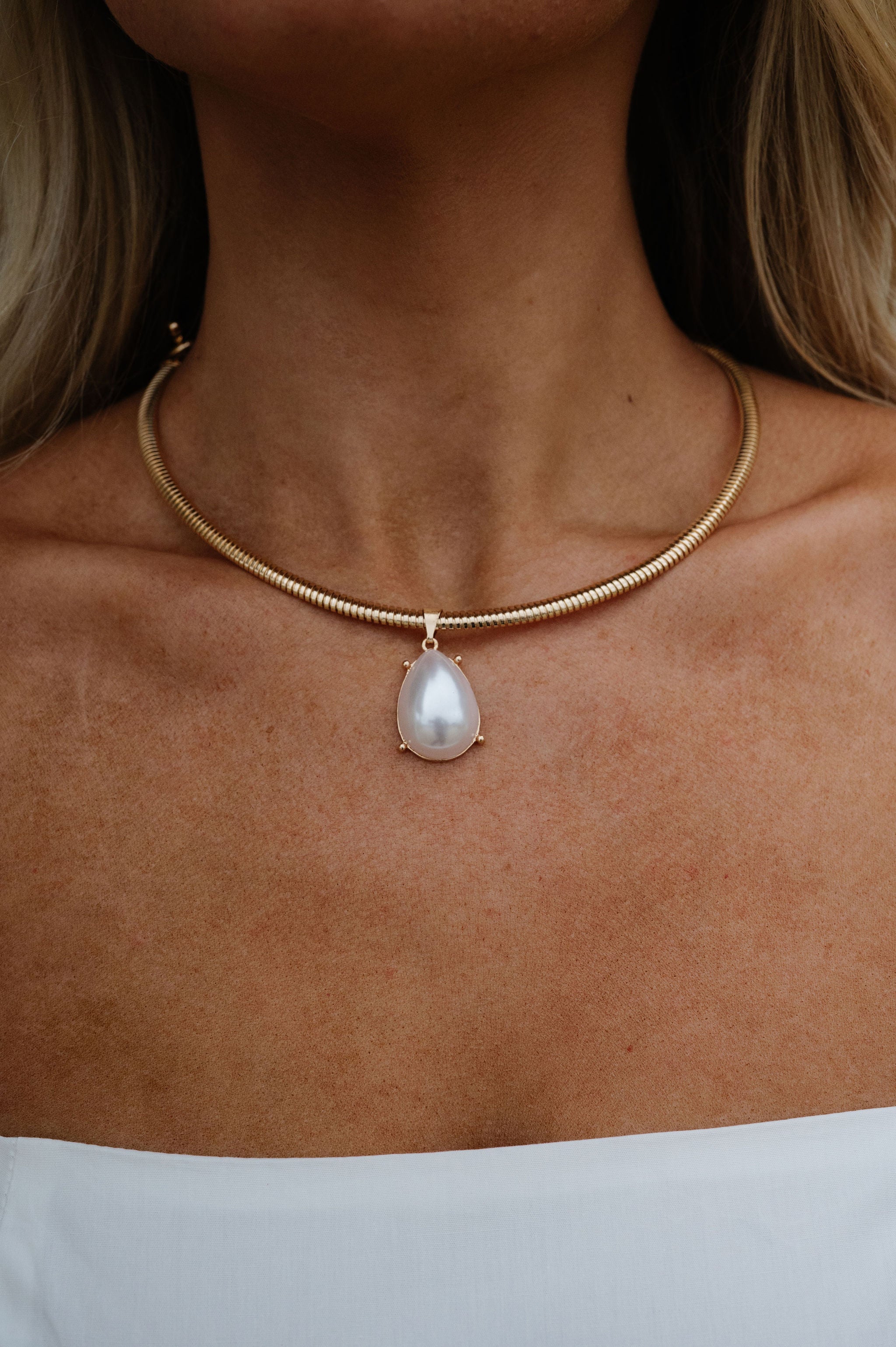 Windsor Pendant Necklace-Pearl