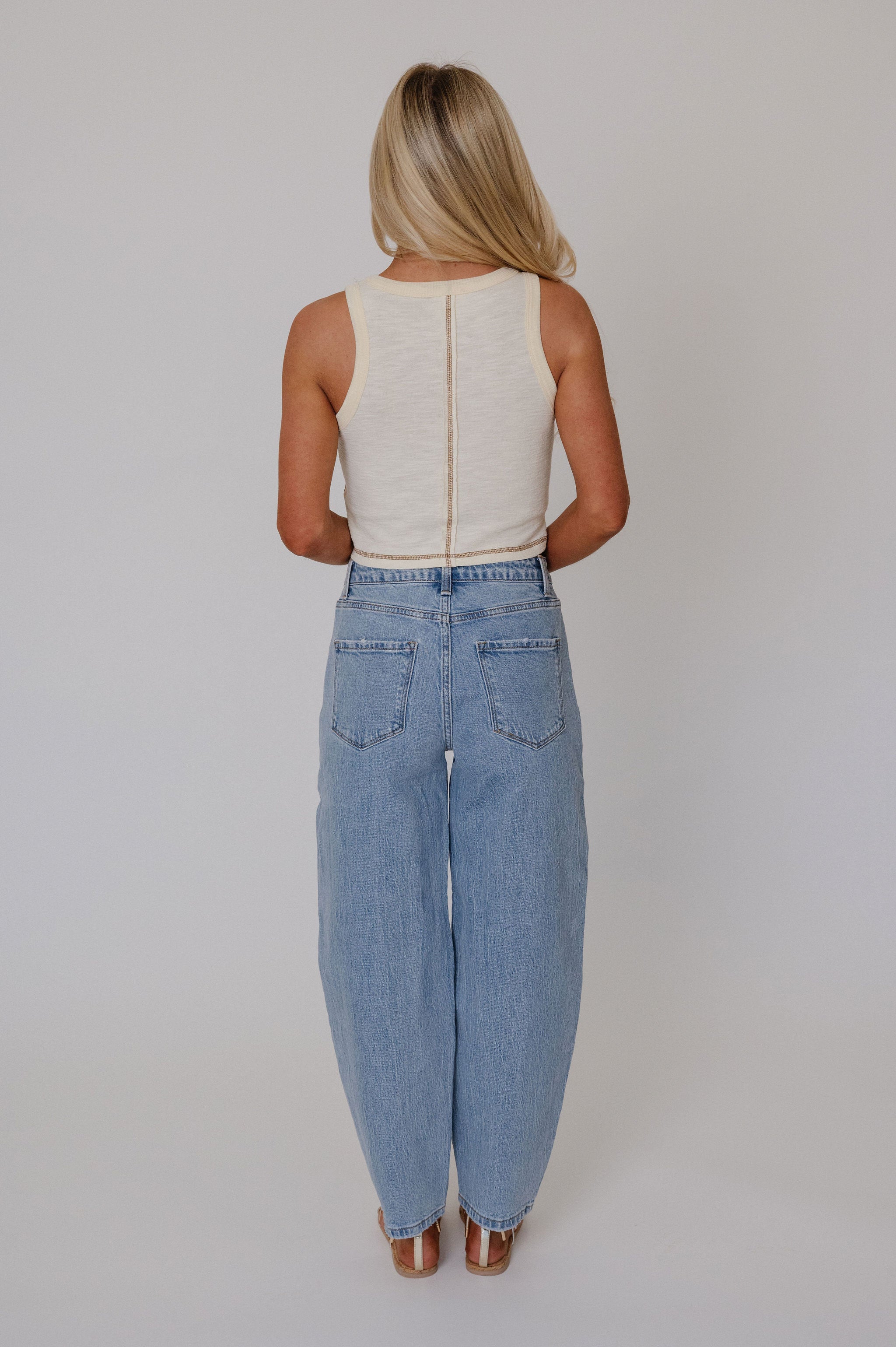 Ava Barrel Jeans-Light Wash