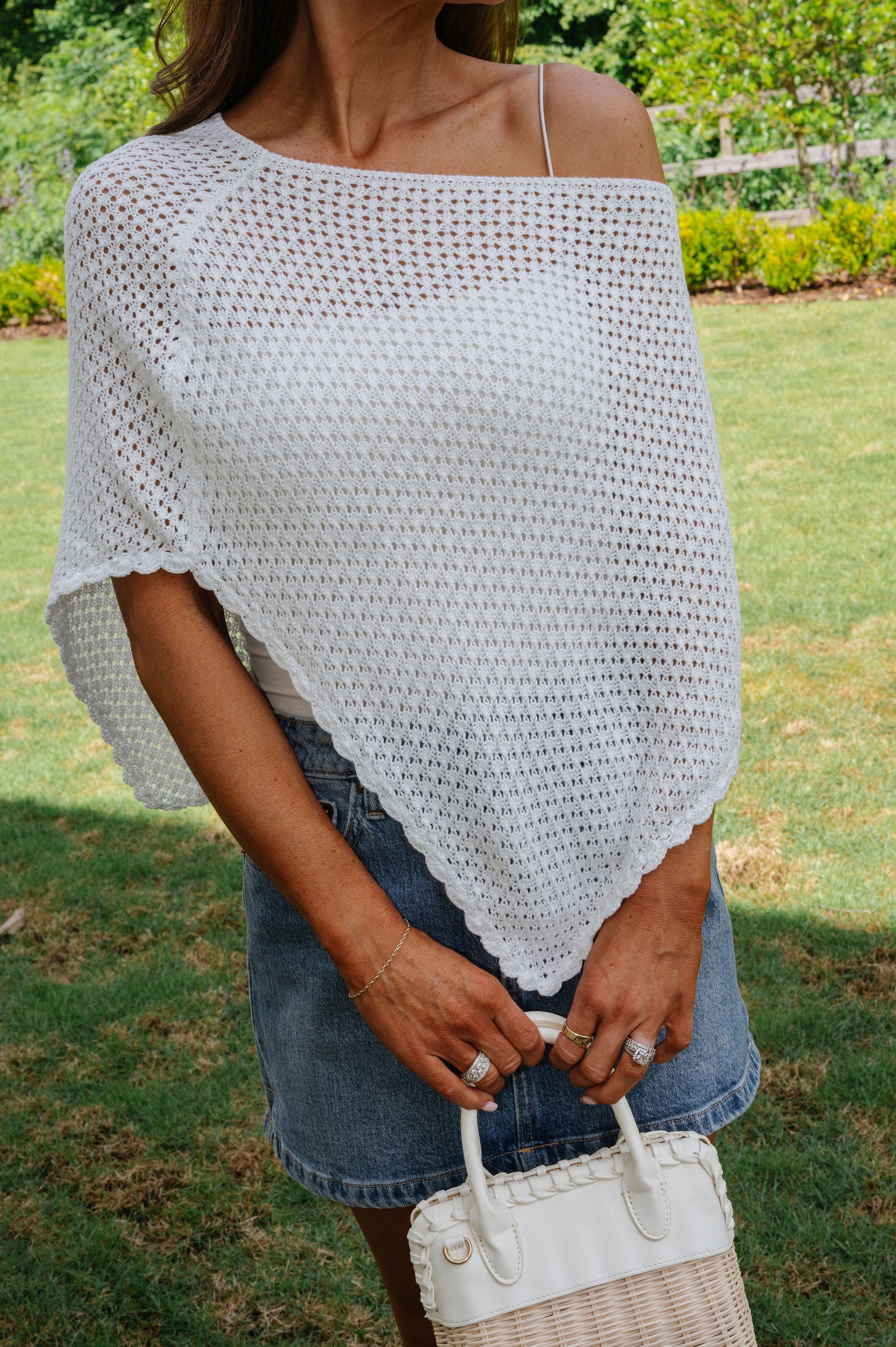 Annie Poncho-White