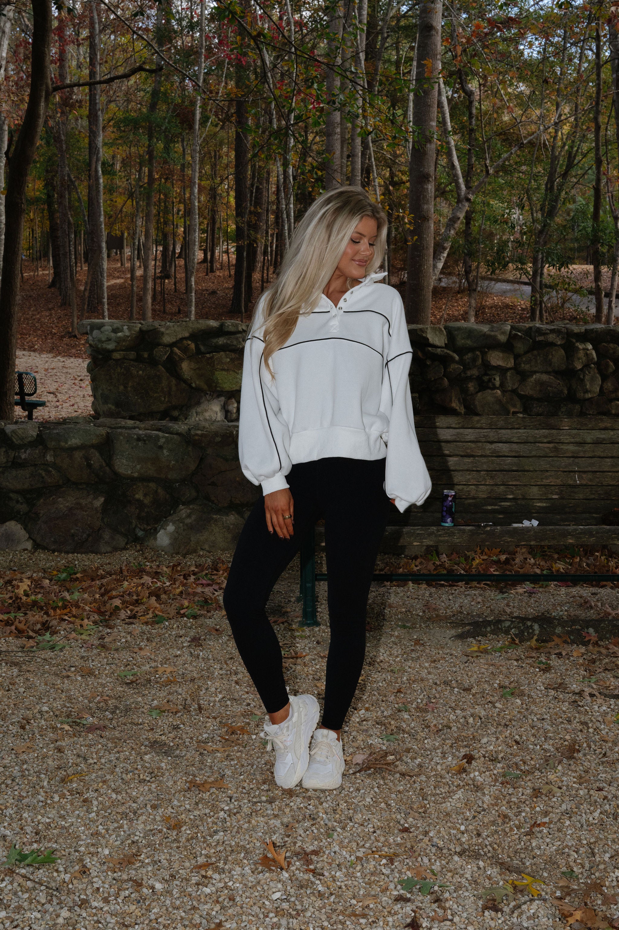 Ayla Contrast Piping Pullover