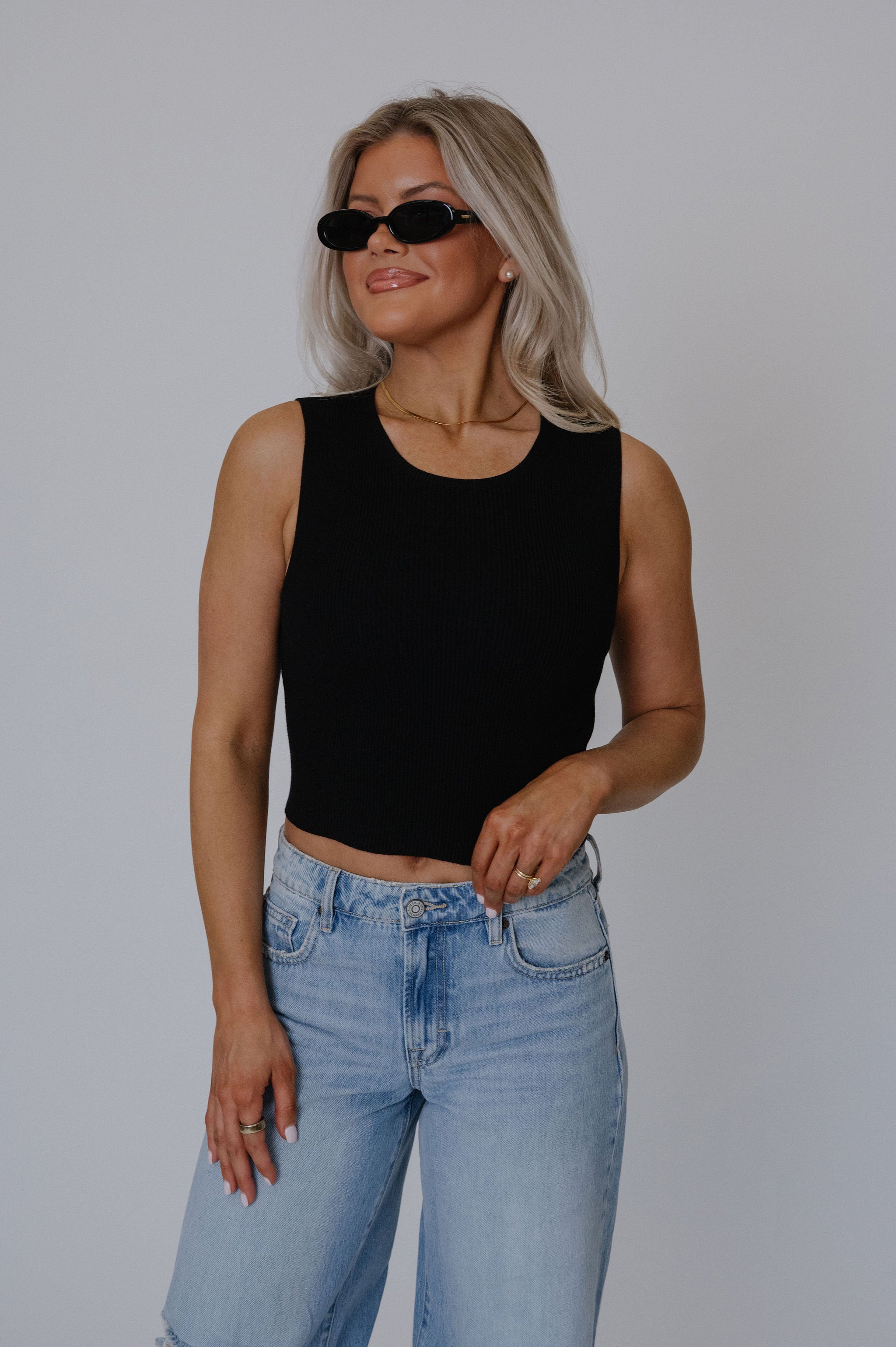 Classic Sleeveless Ribbed Top-Black