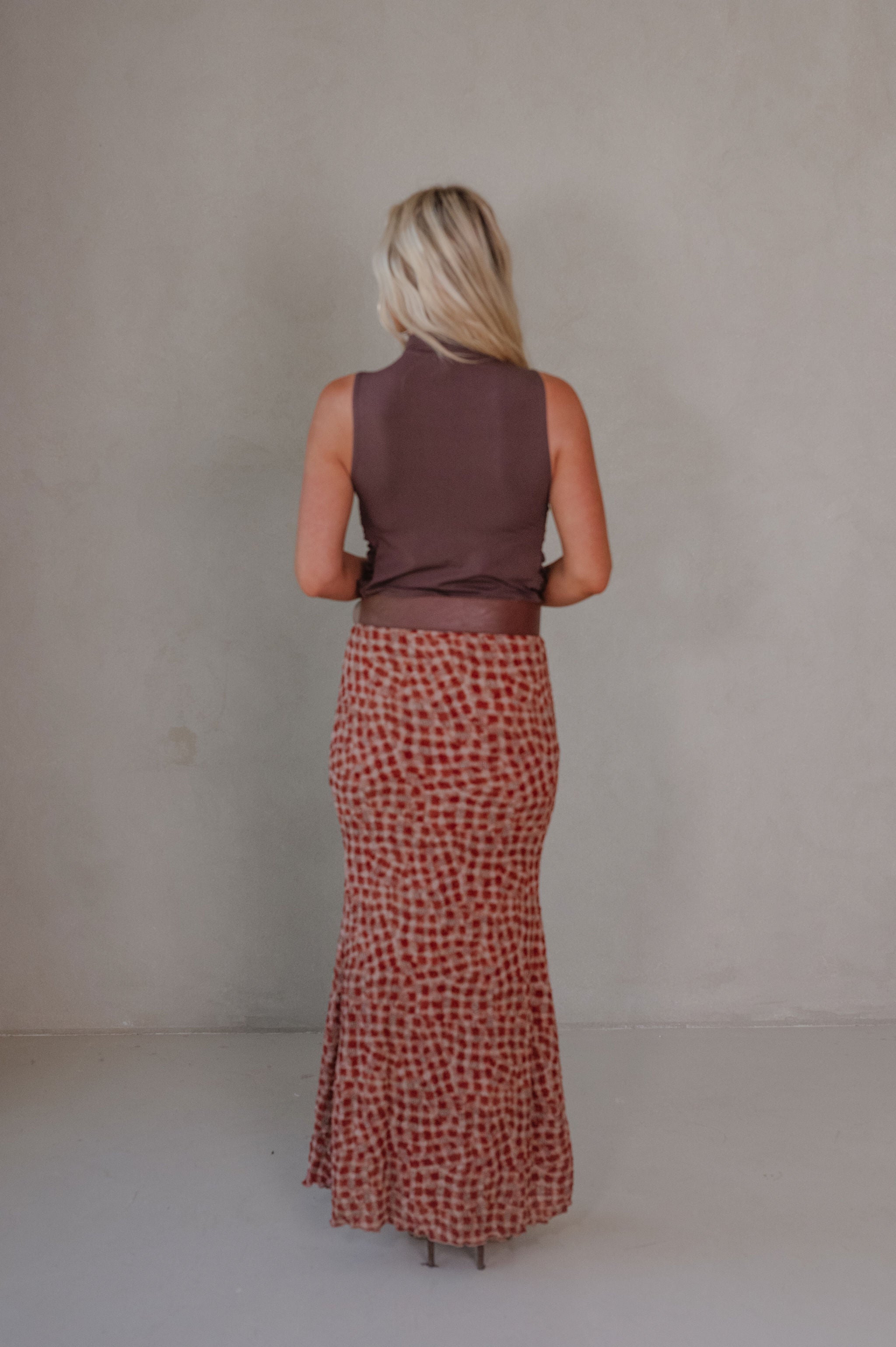 Crissy Front Cross Knit Tank-Brown