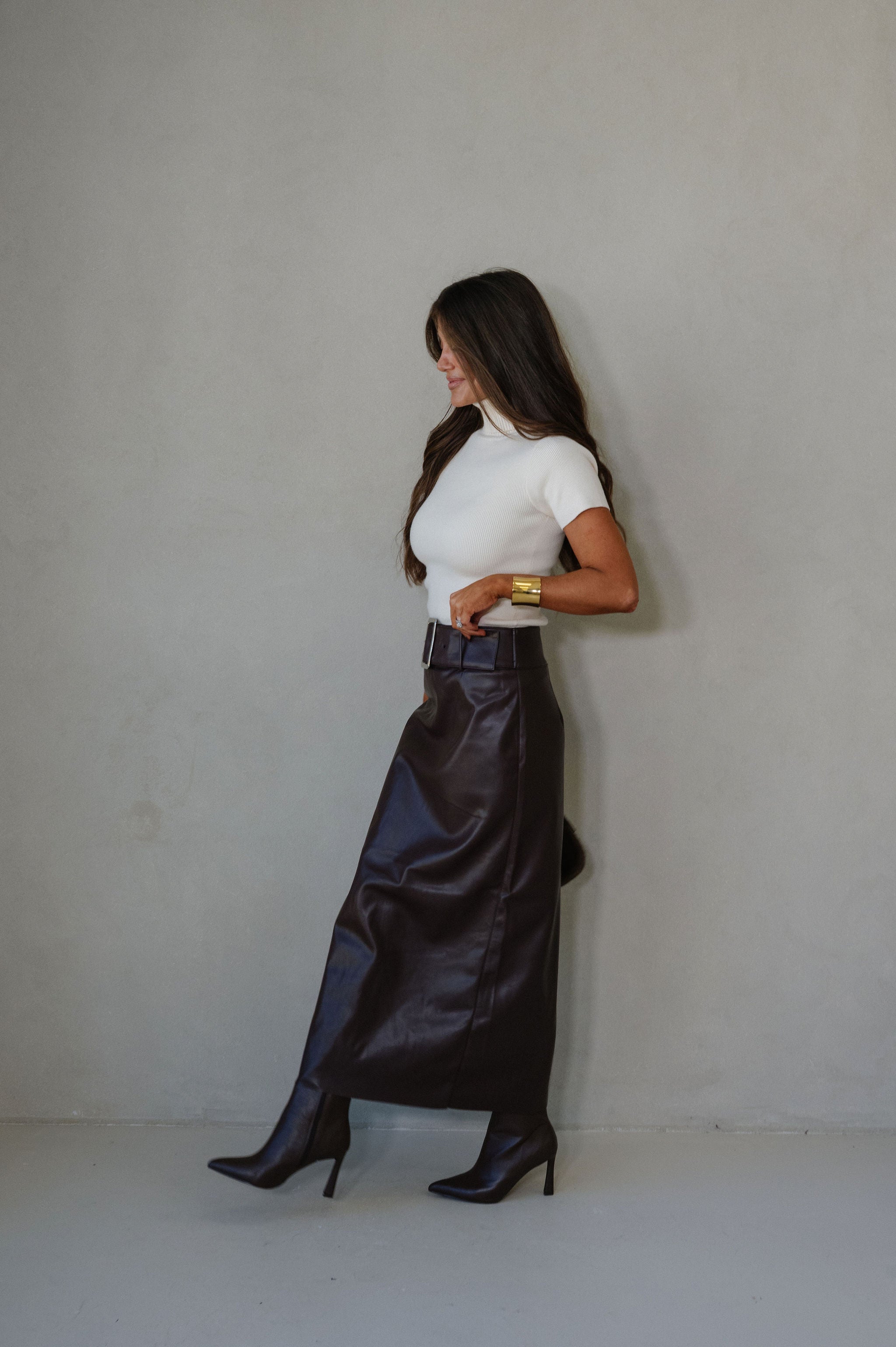 Buckle Waist Back Slit Skirt-Dark Oak