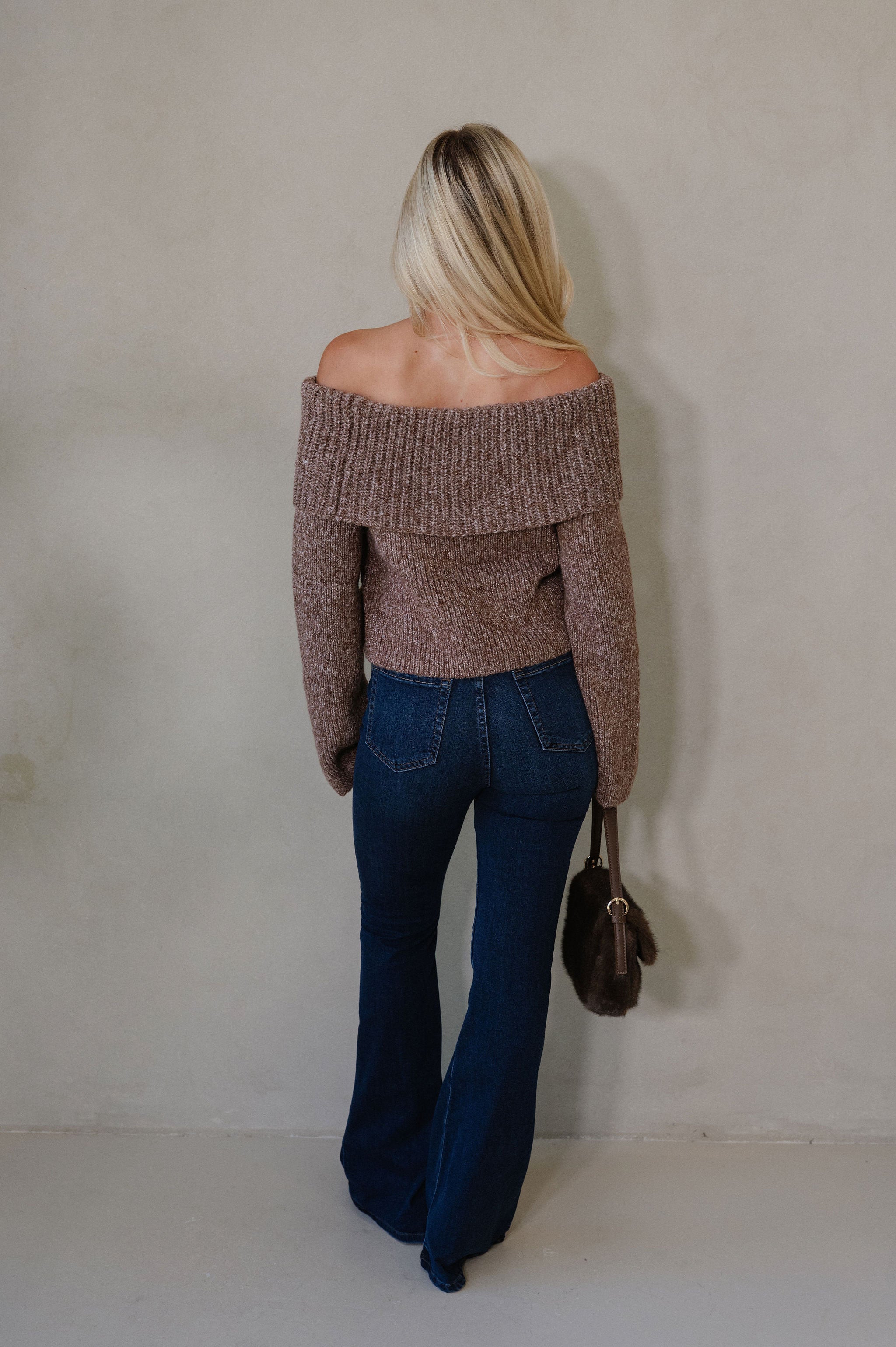 Benny OTS Sweater-Brown