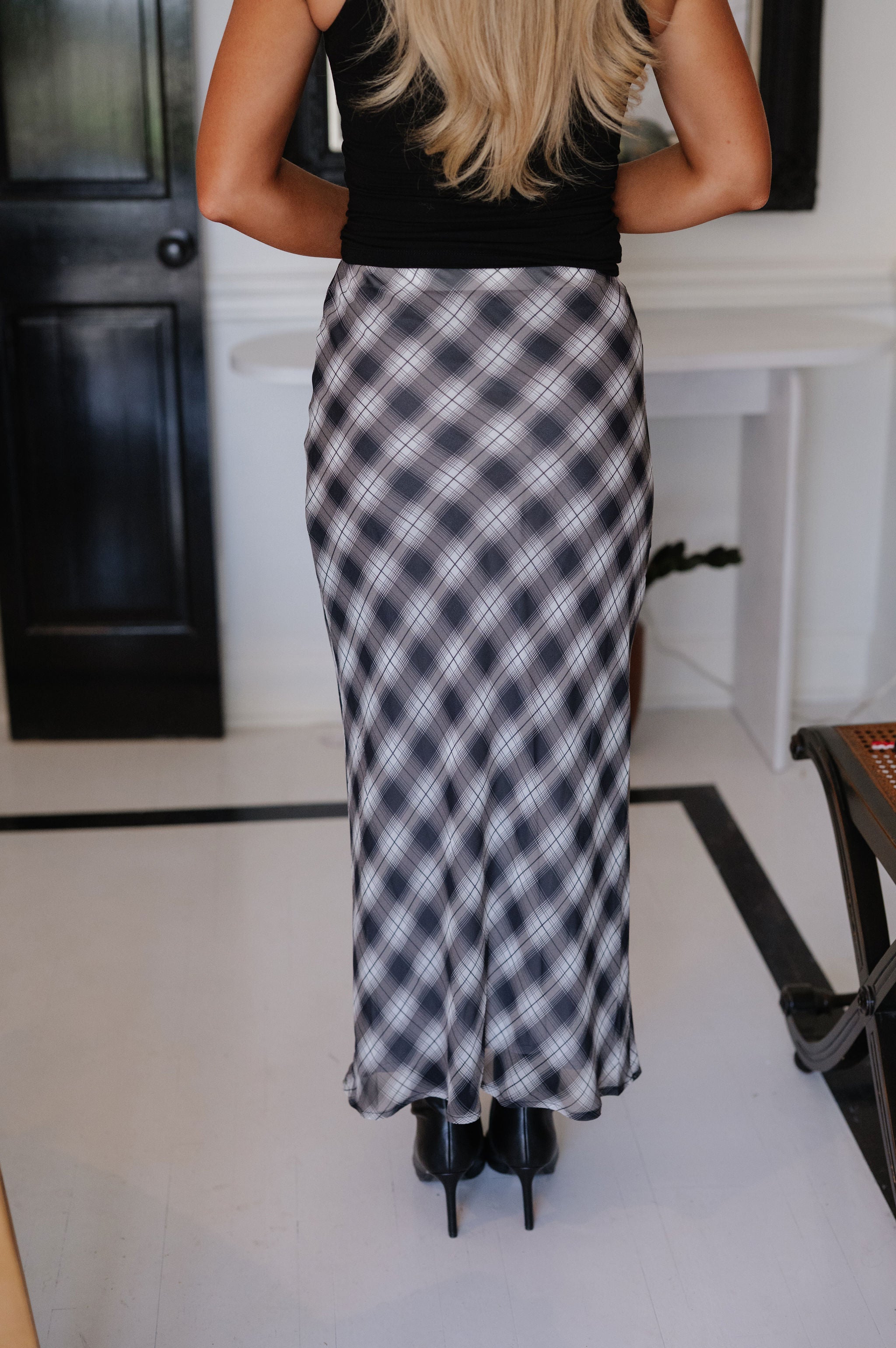 Plaid Chiffon Skirt- Black