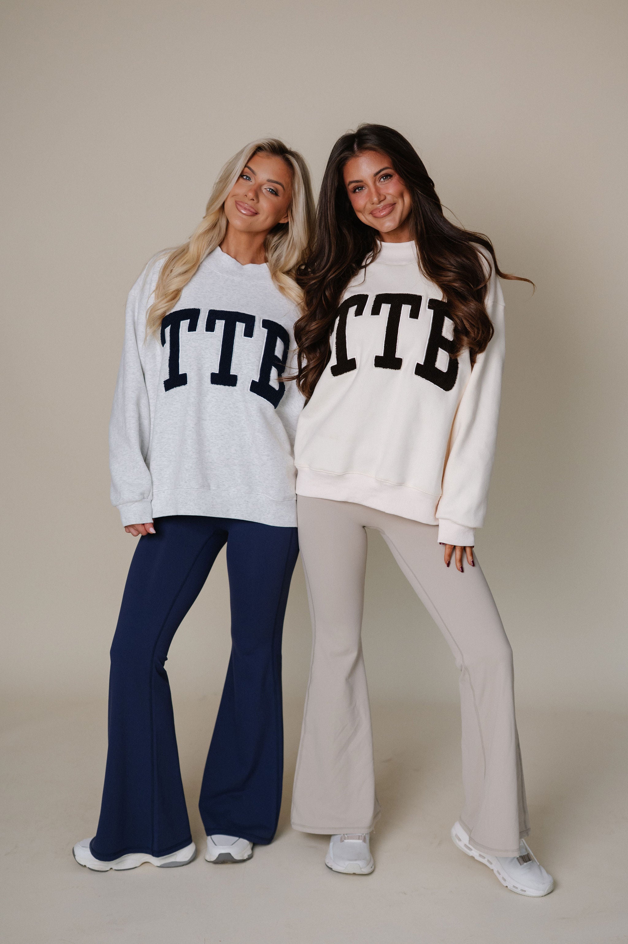 "TTB" Mockneck-Cream