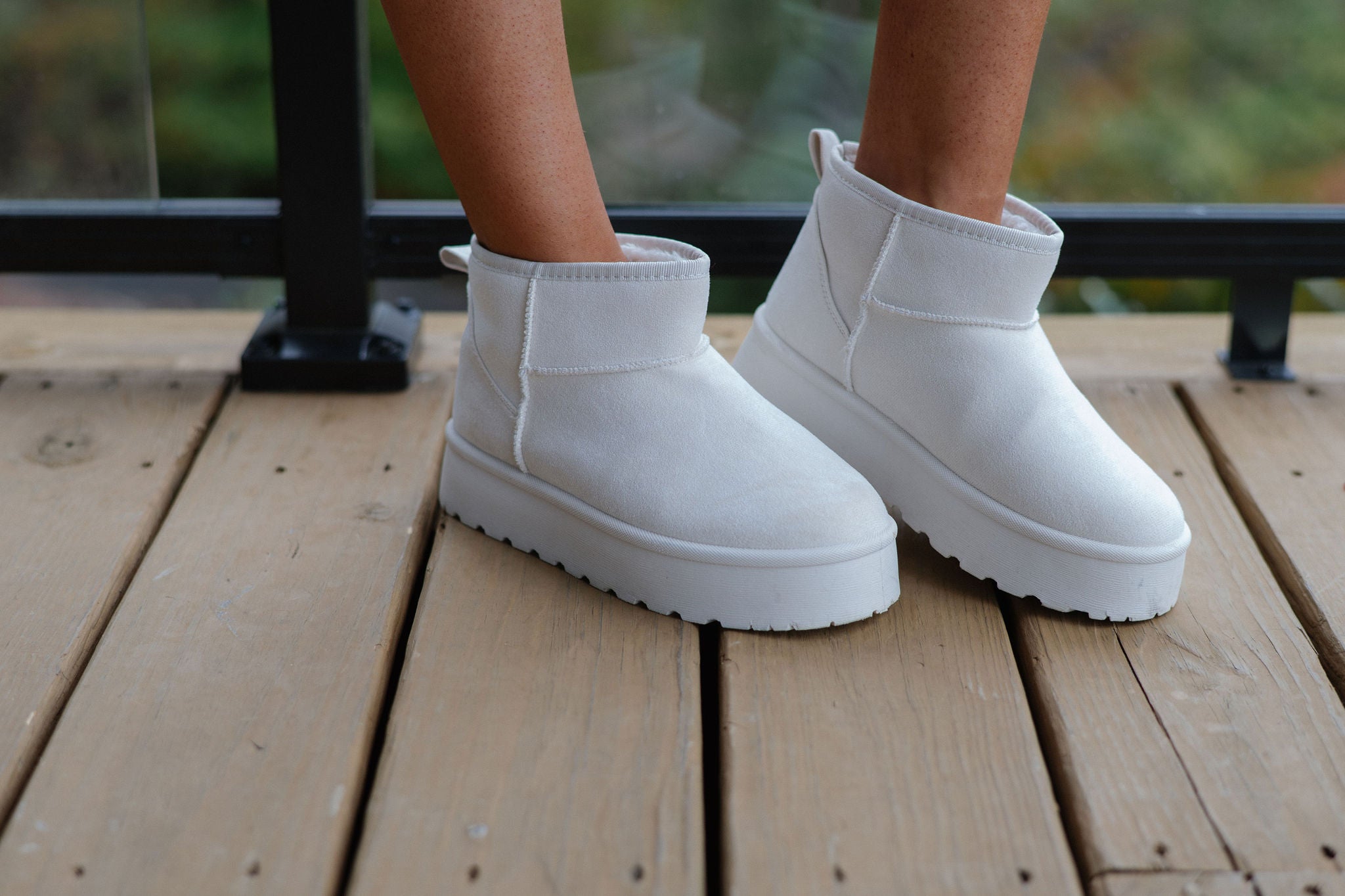 Ultra Mini Platform Boot-Cream// DOORBUSTER