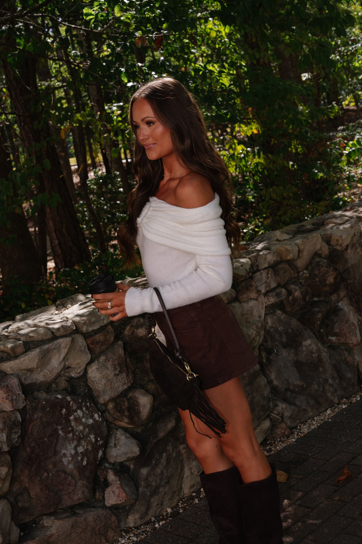 Kelly OTS Cropped Sweater-Cream