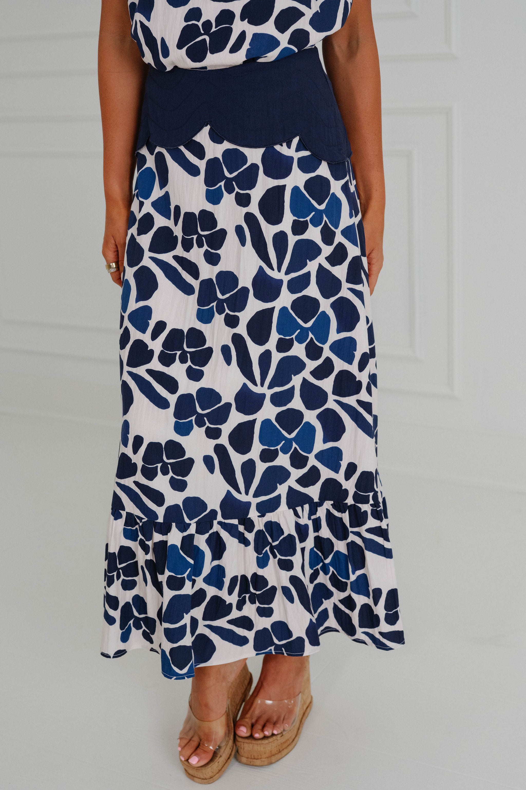 Melissa Scallop Detail Skirt Set-Navy Multi
