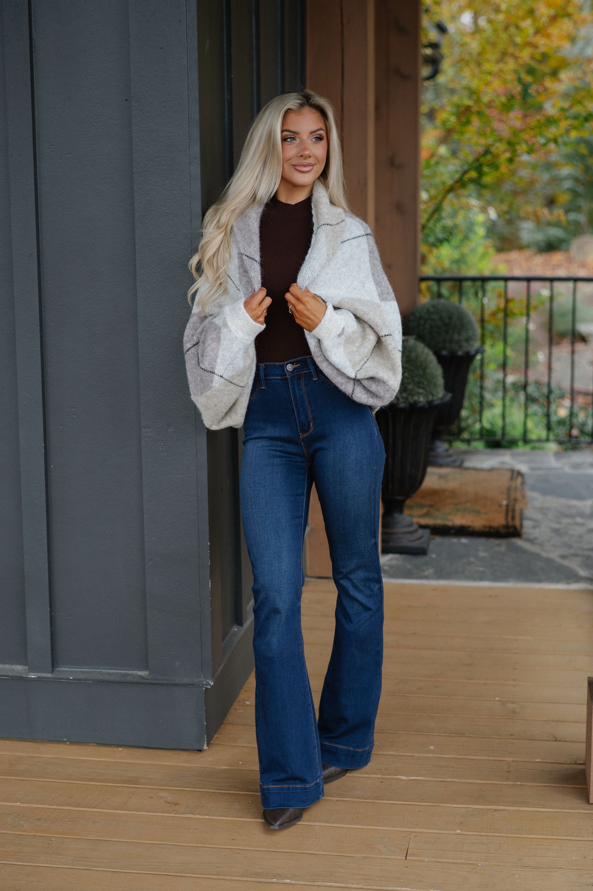 Argyle Knit Shrug Cardigan-Oatmeal