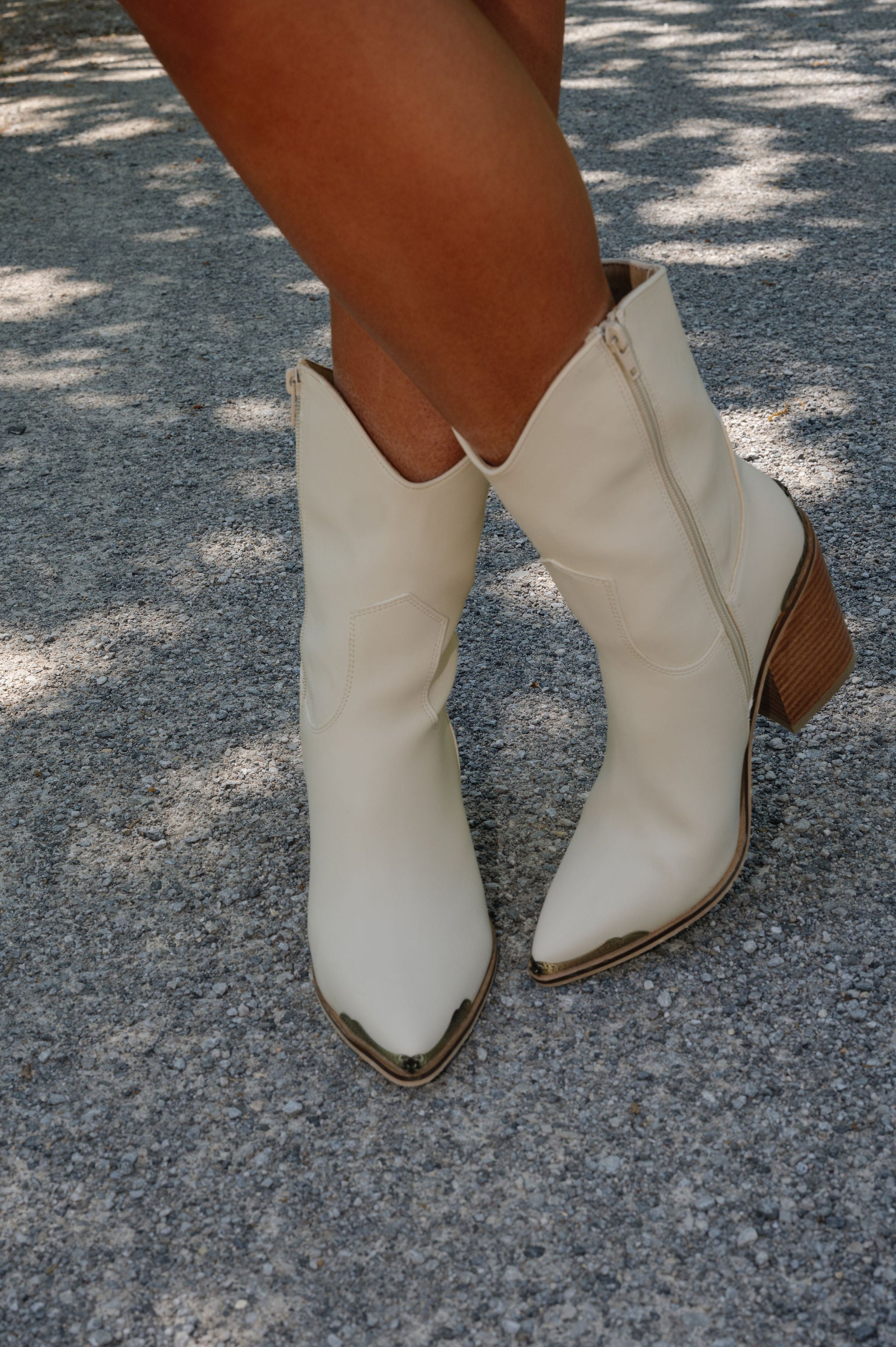 Bella Boots-Ivory
