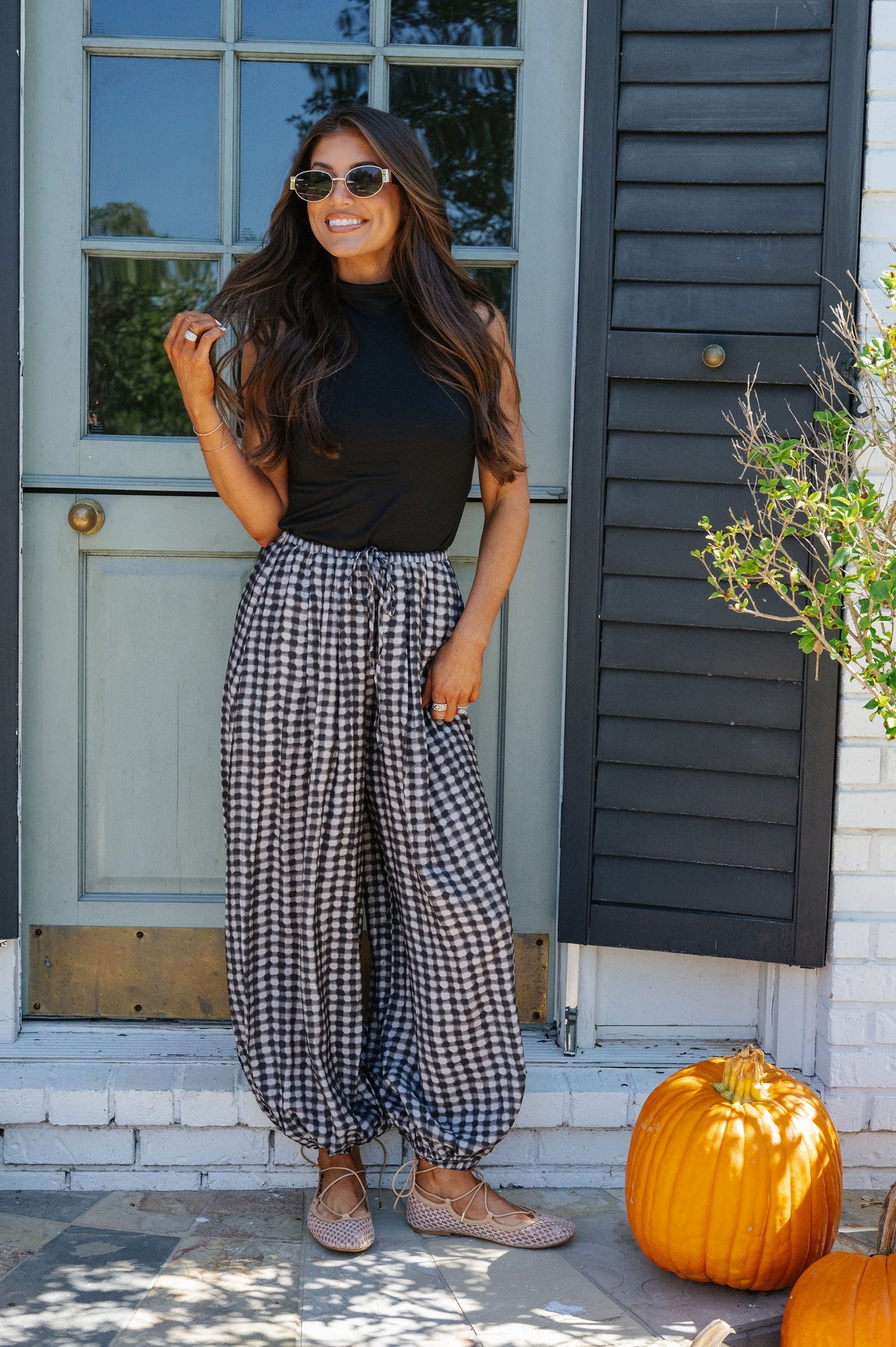 Geo Dot Print Pants-Black