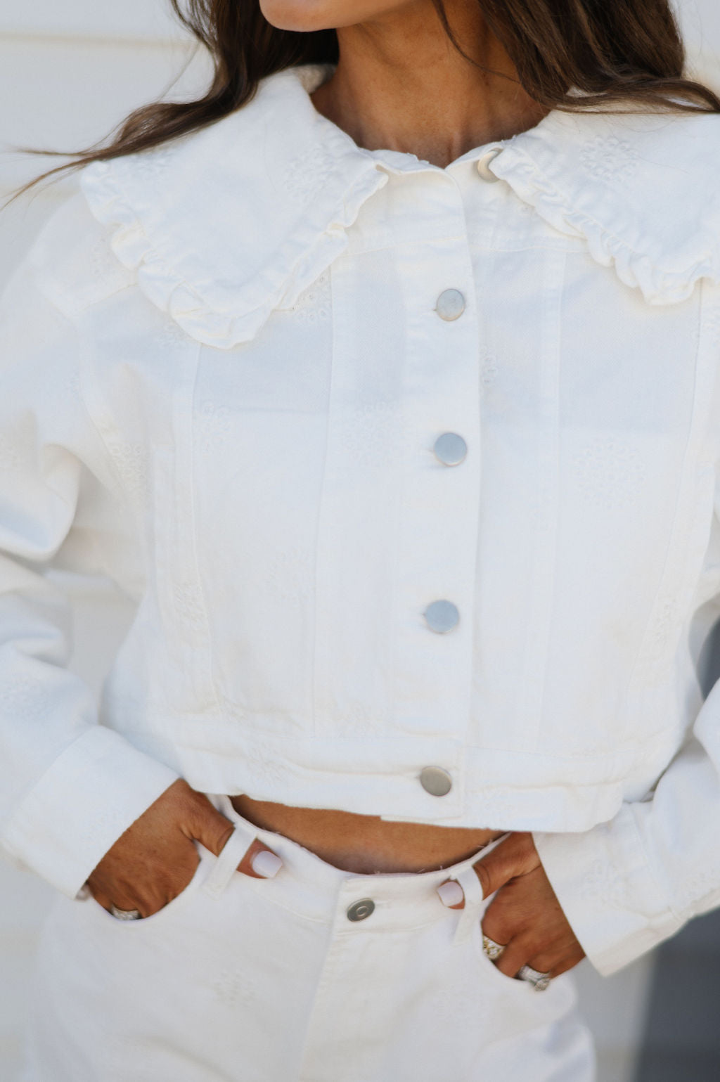 Doll Collar Embroidered Jacket-Off White