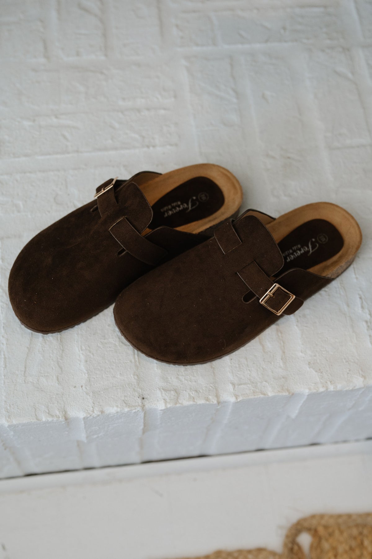 Faux Suede Berk-Brown