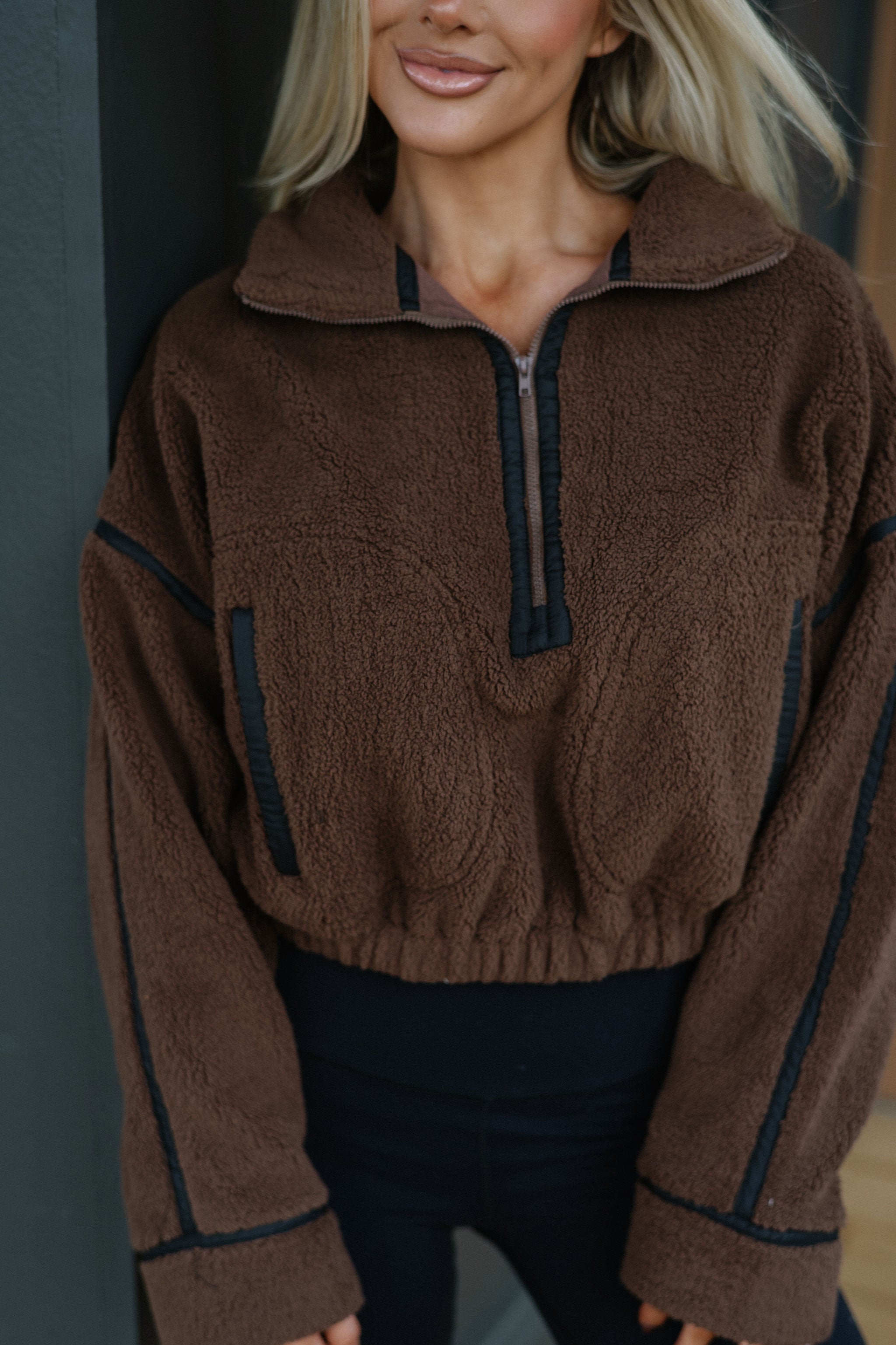 Mandy Sherpa Pullover-Mocha
