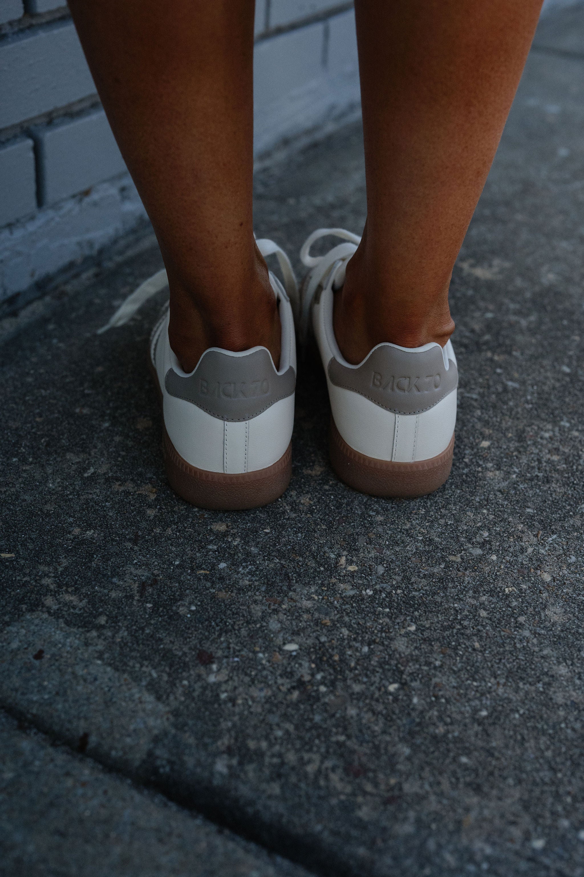Back 70 Cloud Sneakers-Milk/Taupe