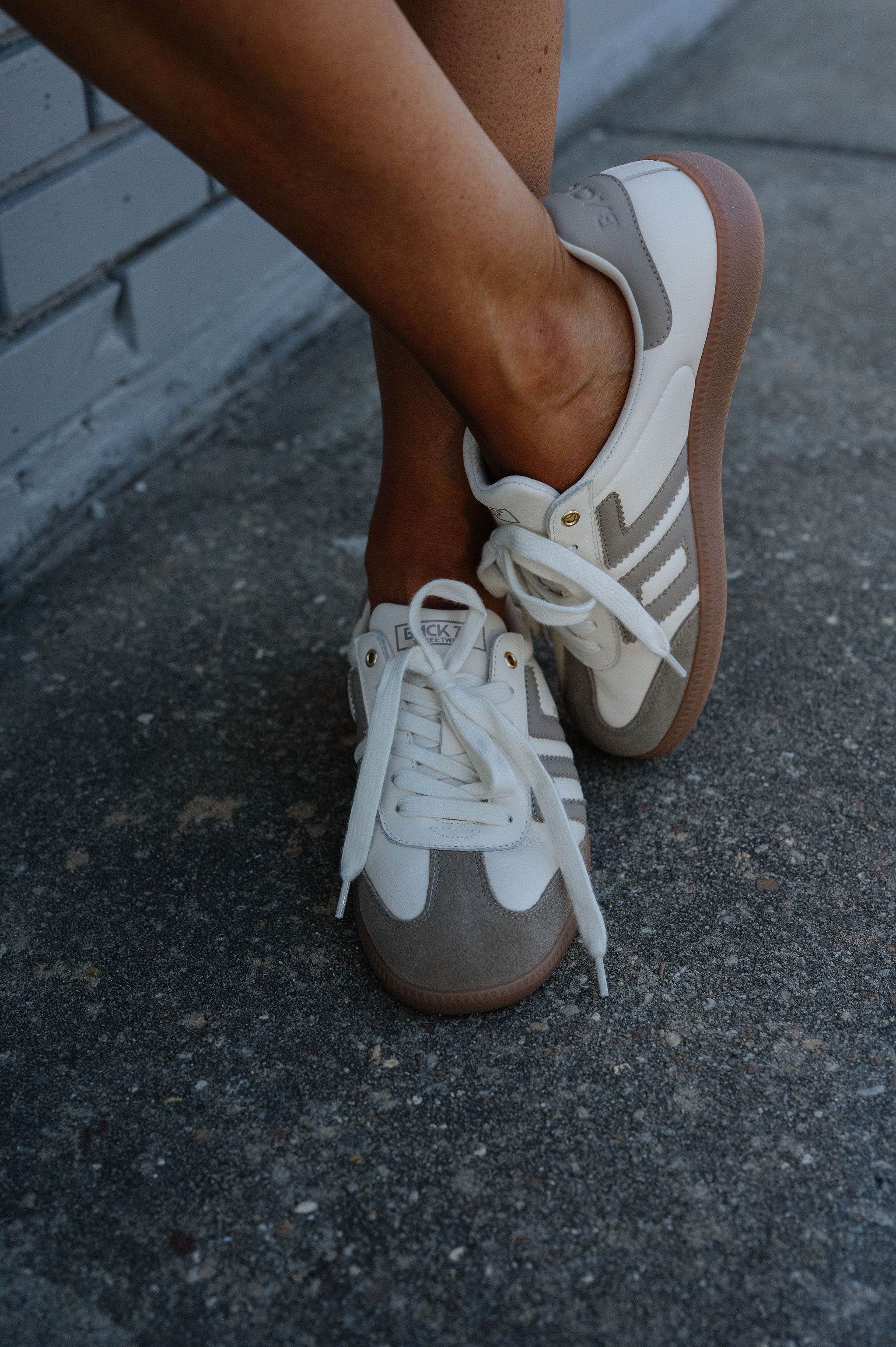 Back 70 Cloud Sneakers-Milk/Taupe