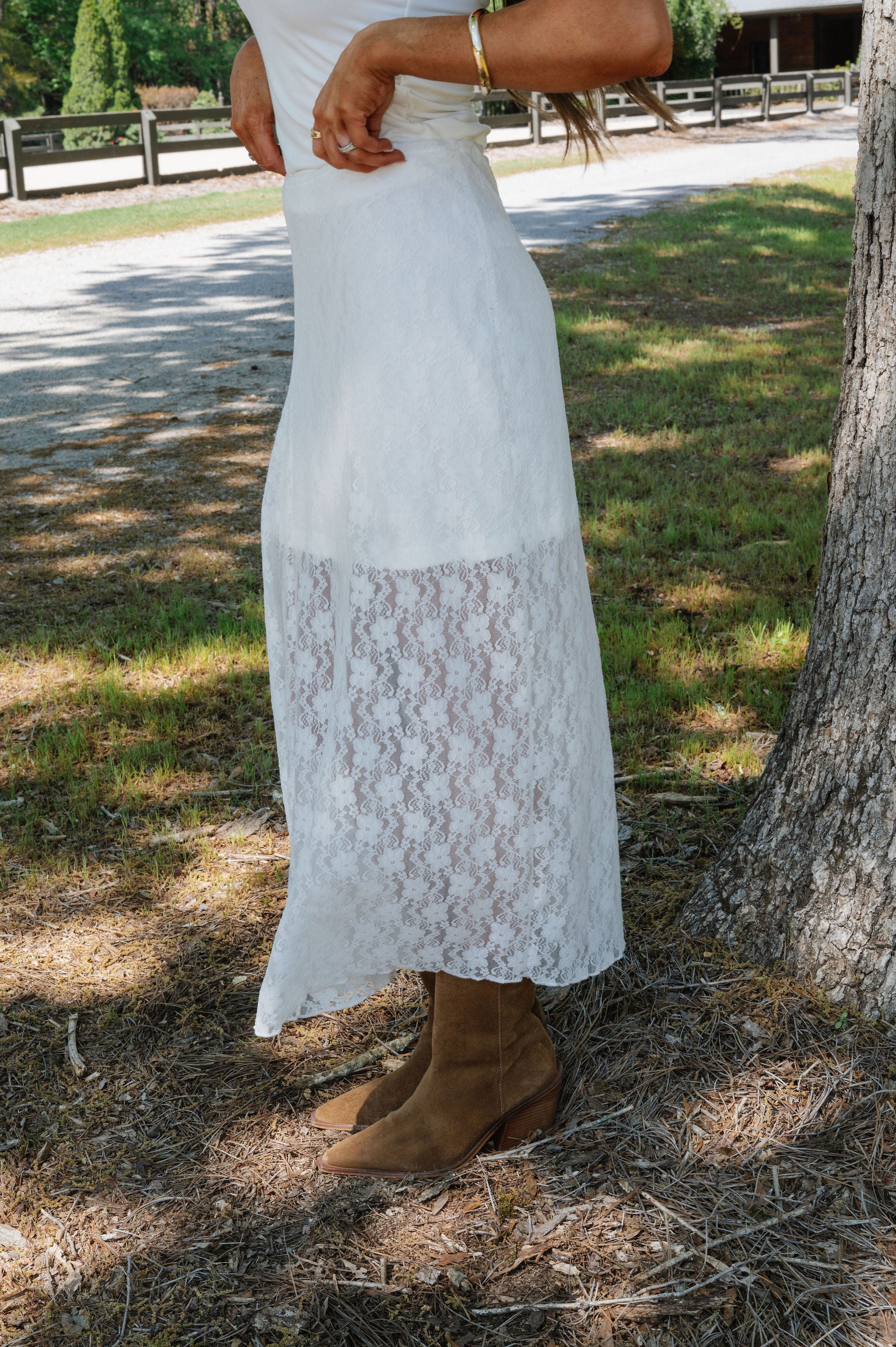 Lace Maxi Skirt-Ivory