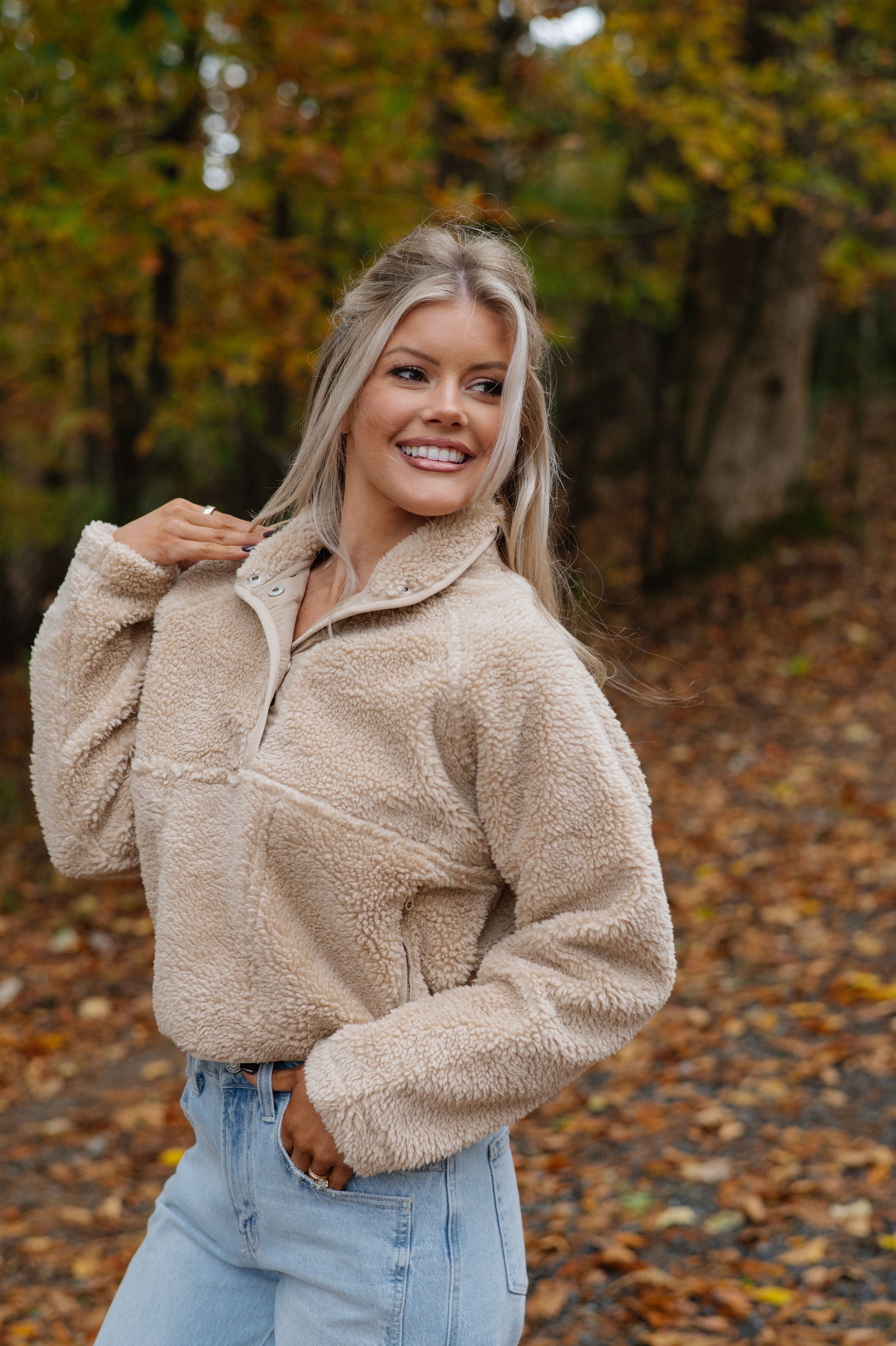 Jo Anne Cozy Sherpa Pullover-Beige