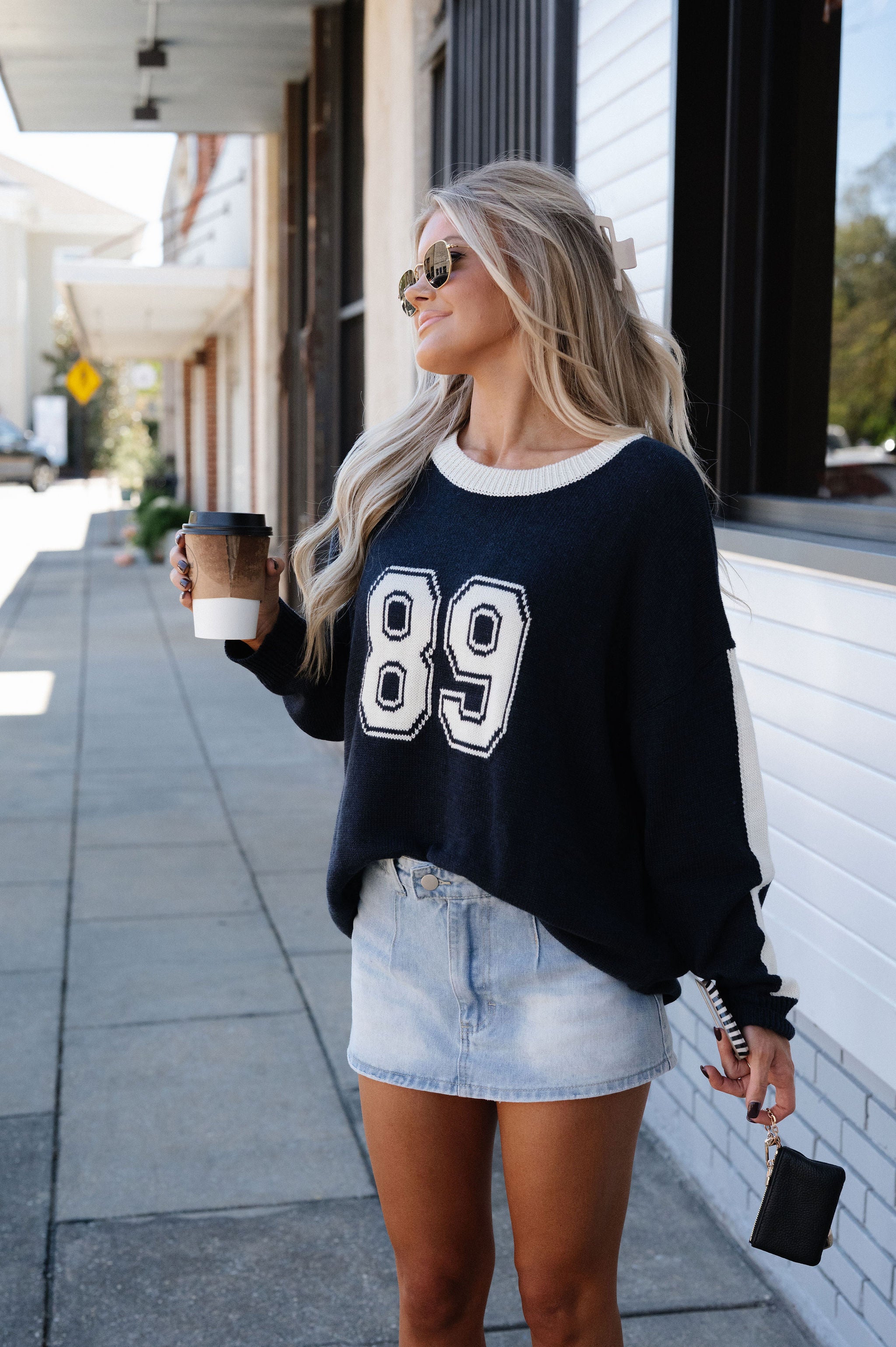 "89" Round Neck Sweater Top-Navy