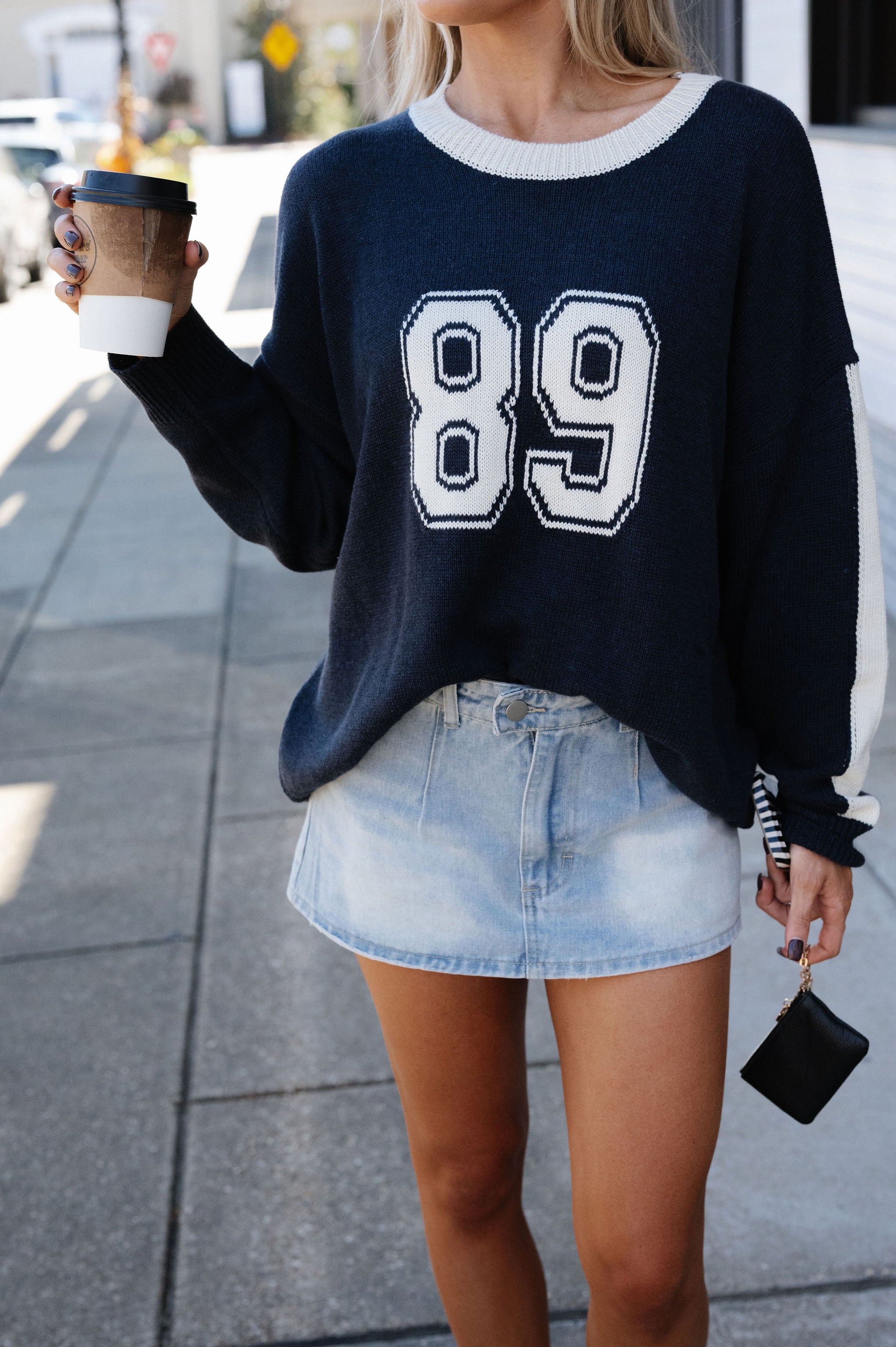"89" Round Neck Sweater Top-Navy