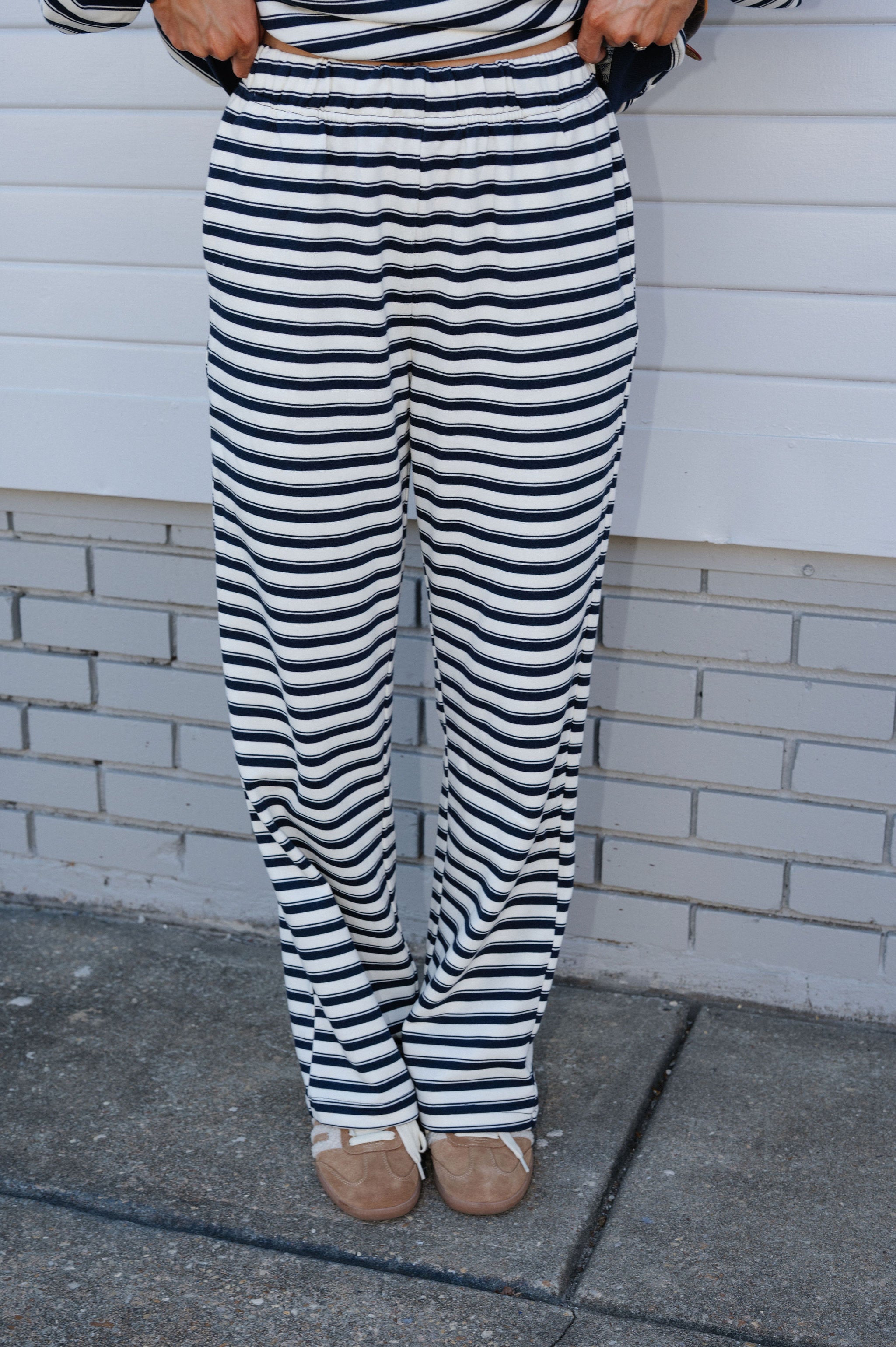 Foster Striped Sweat Set-Cream/Navy Stripe