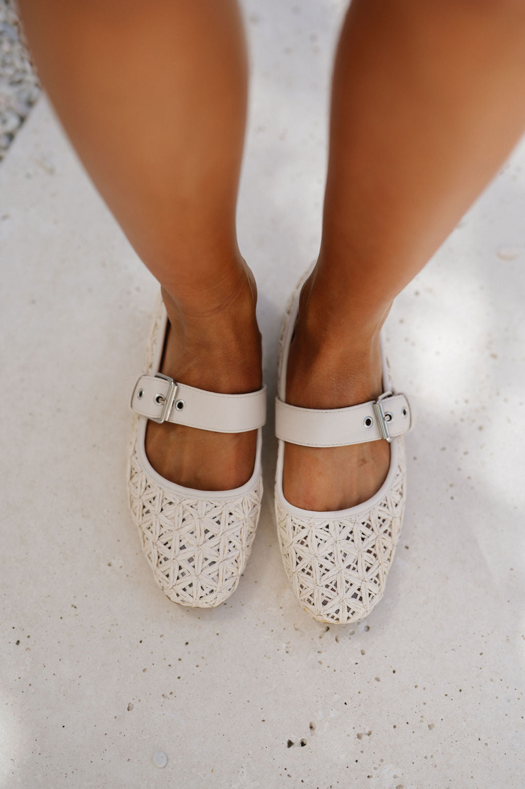 Mellie Raffia Flat-Ivory