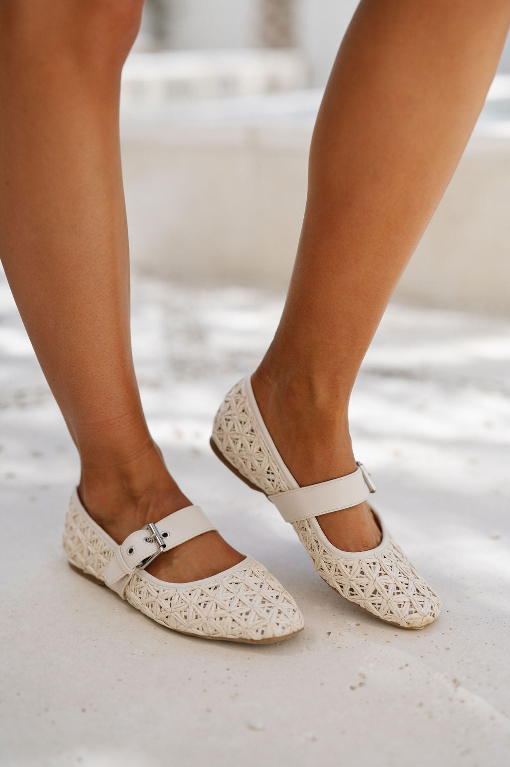 Mellie Raffia Flat-Ivory